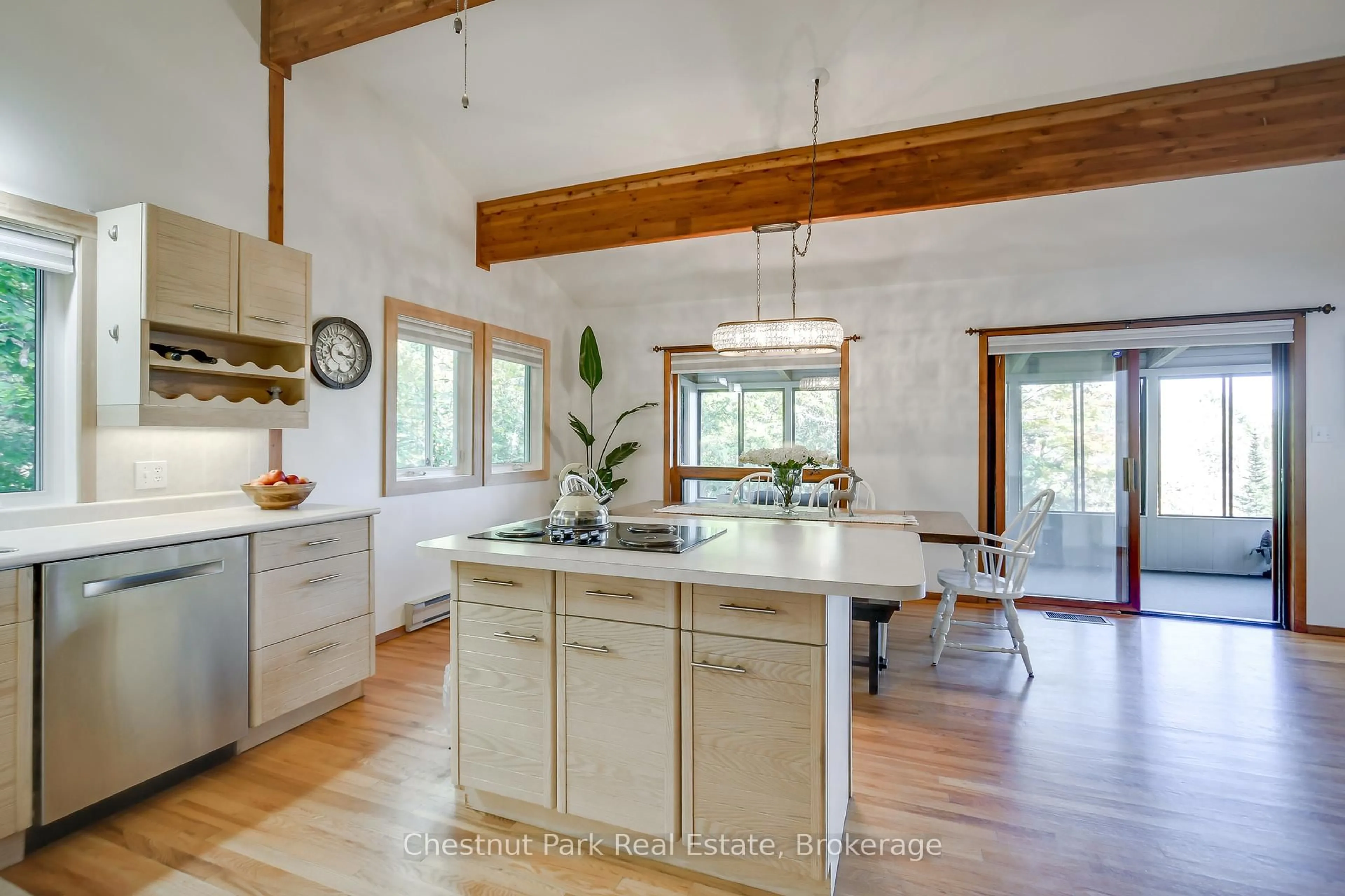 Open concept kitchen, unknown for 1033 Point Ideal Rd, Lake of Bays Ontario P0A 1H0