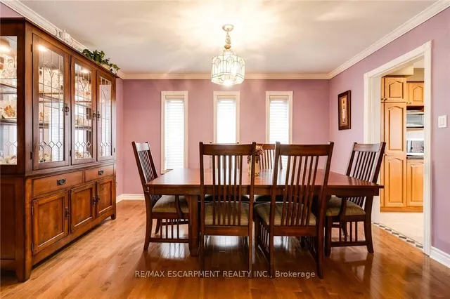 Additional property image - 10 Grassyplain Dr