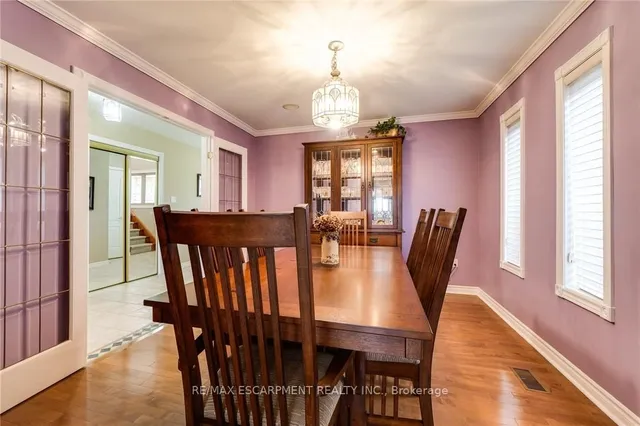 Additional property image - 10 Grassyplain Dr