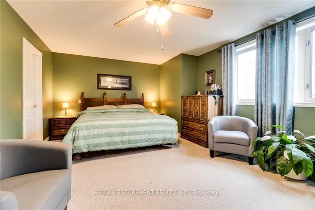 Additional property image - 10 Grassyplain Dr