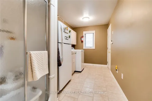 Additional property image - 10 Grassyplain Dr