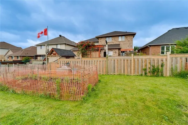 Additional property image - 10 Grassyplain Dr