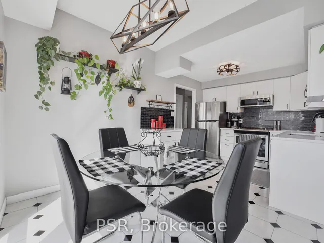 Additional property image - 67 Caroline St Unit 17D