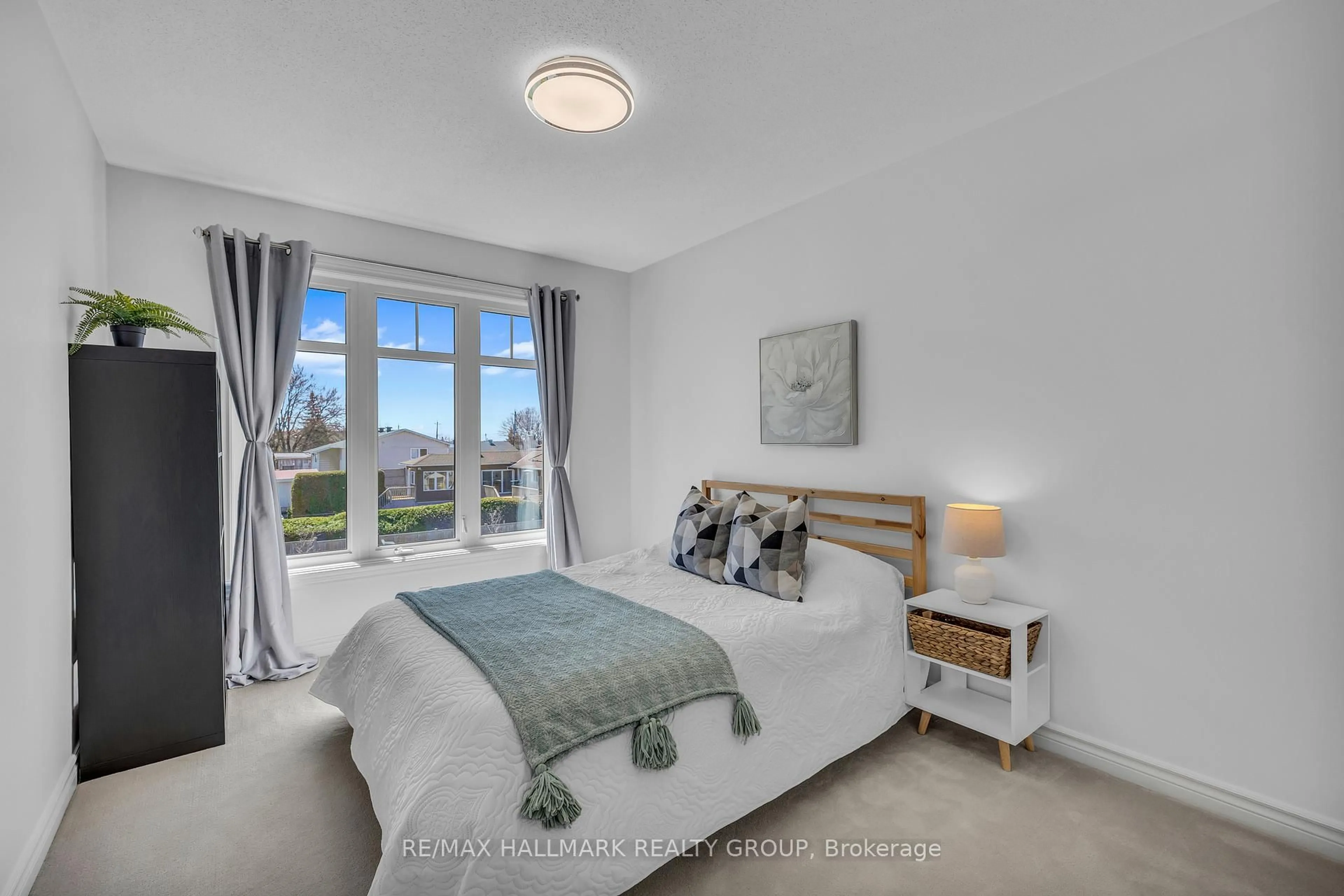 Bedroom with bed, unknown for 367 Trailsedge Way, Ottawa Ontario K1W 0G7