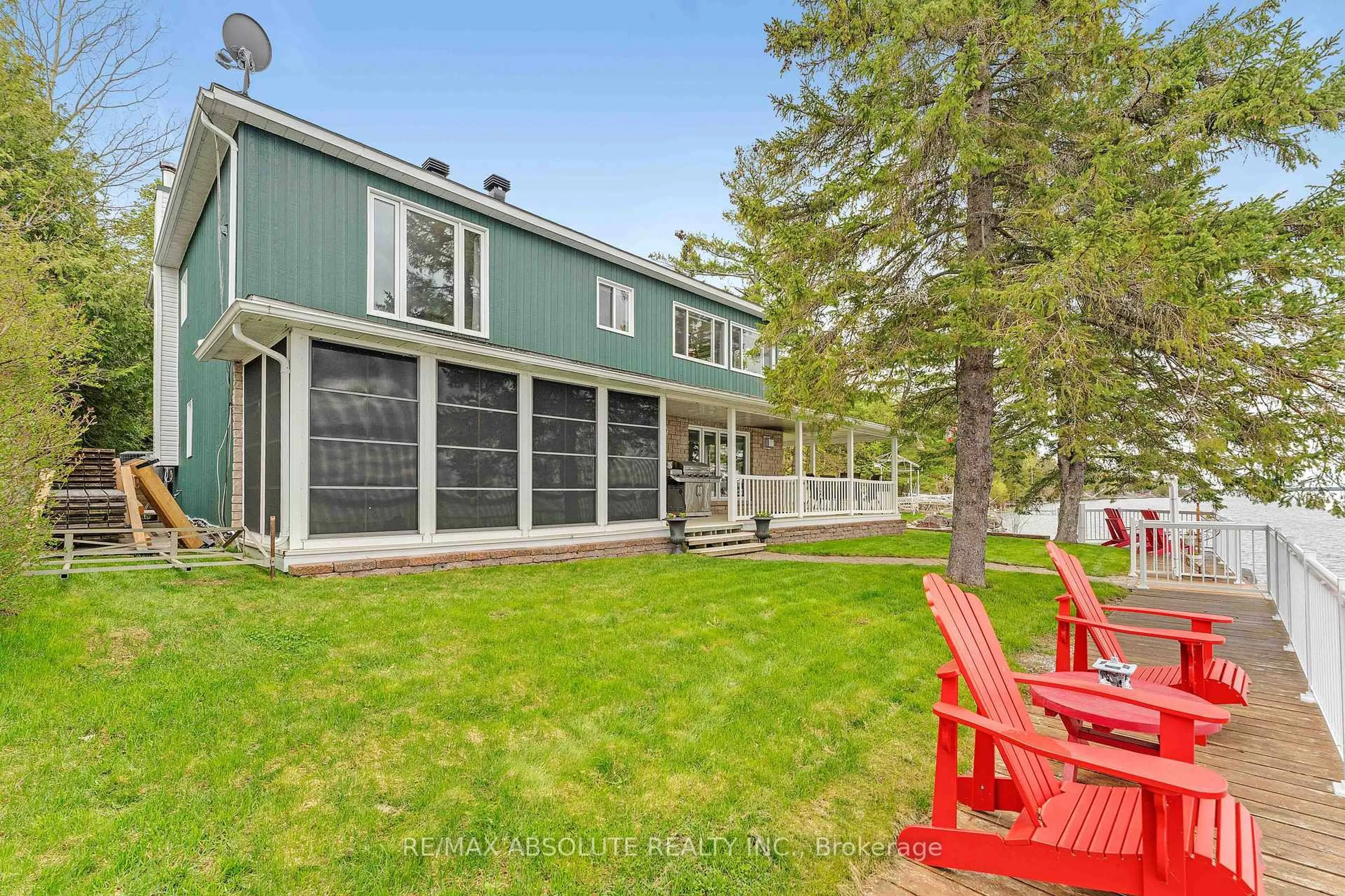 Patio, unknown for 59 McNeill Rd, Braeside Ontario K0A 1G0