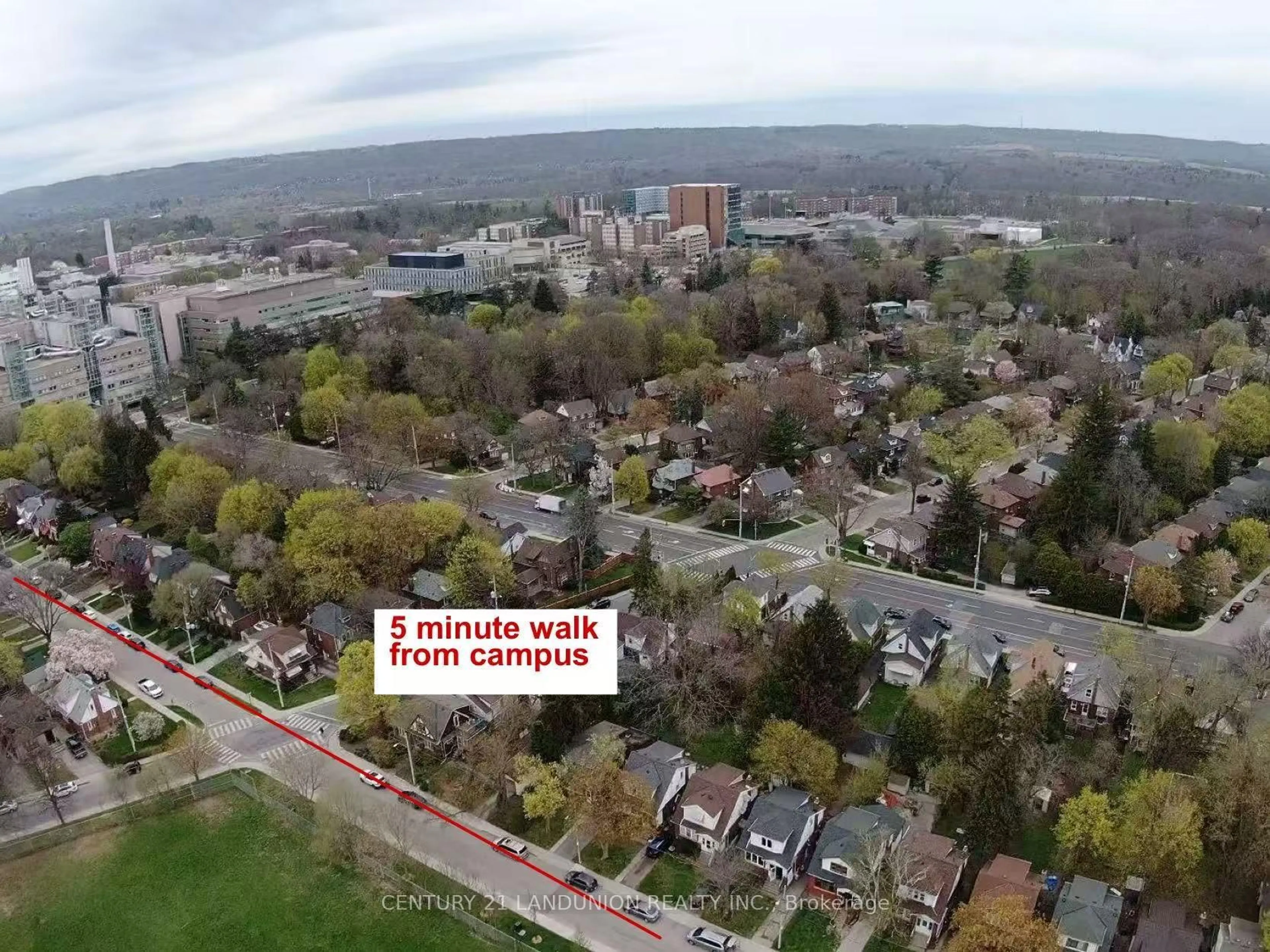 A pic from outside/outdoor area/front of a property/back of a property/a pic from drone, unknown for 46 Arnold St, Hamilton Ontario L8S 1R4