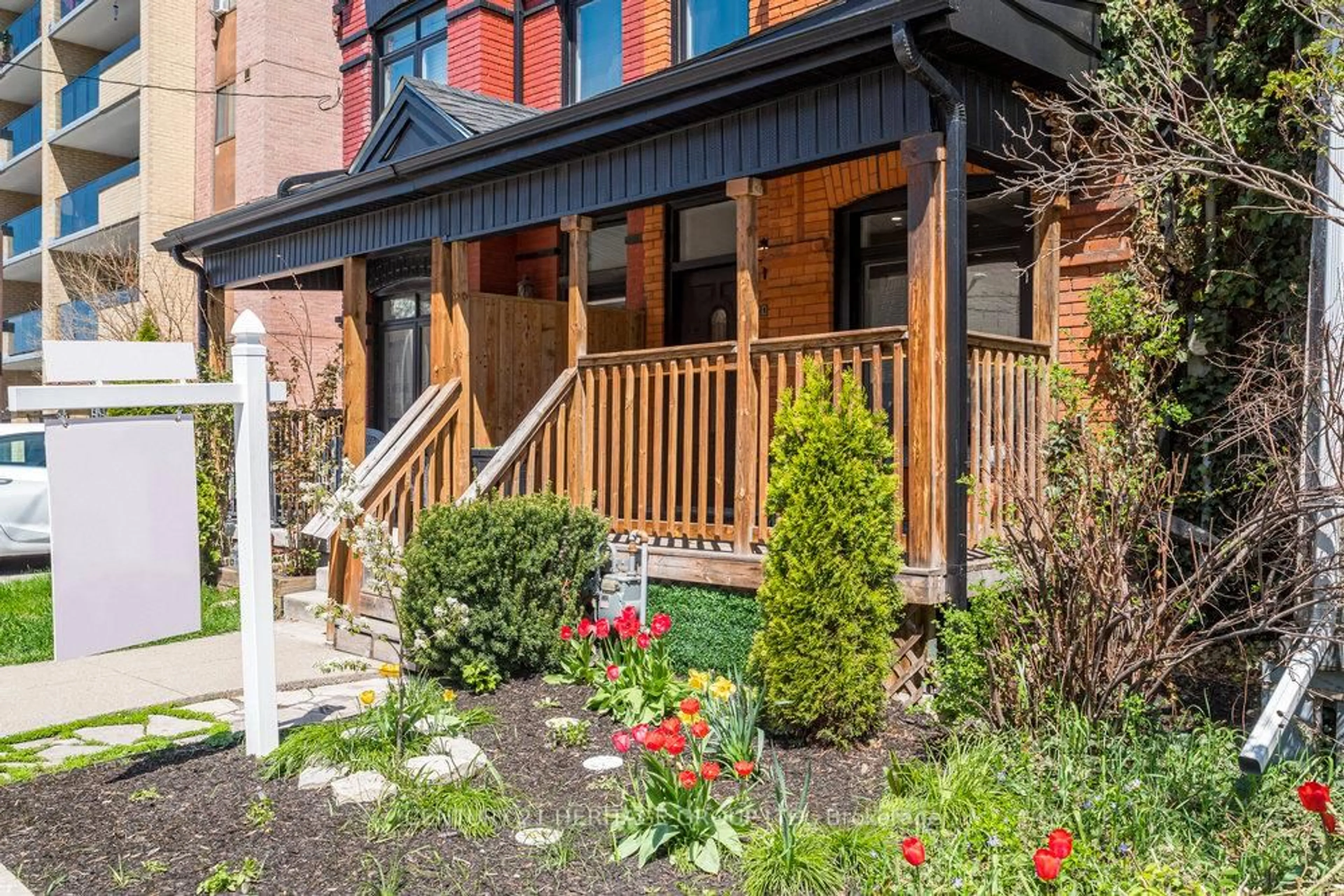 Home with brick exterior material, street for 201 Jackson St, Hamilton Ontario L8N 1L7