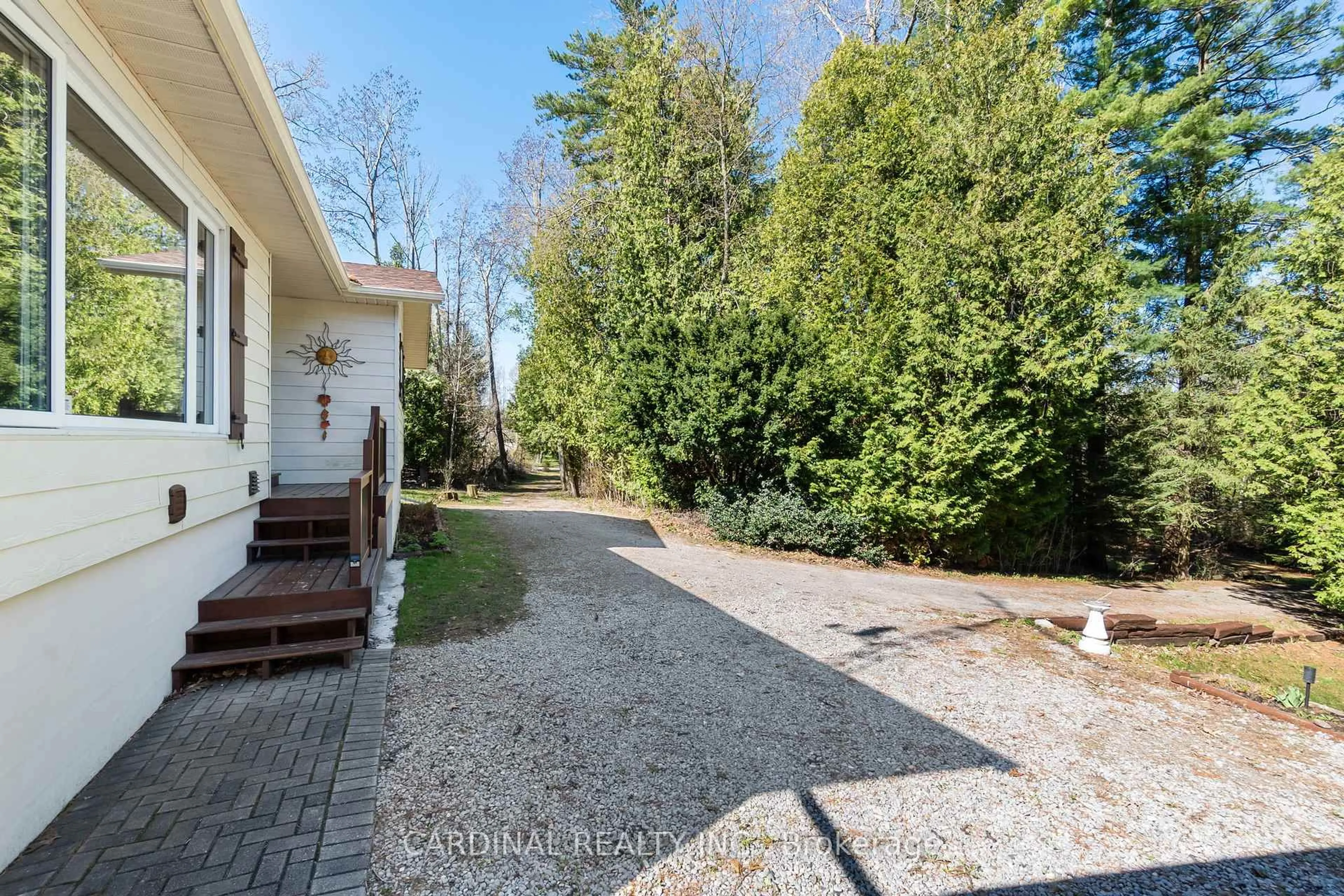 Patio, street for 14253 Little Lake Rd, Cramahe Ontario K0K 1H0