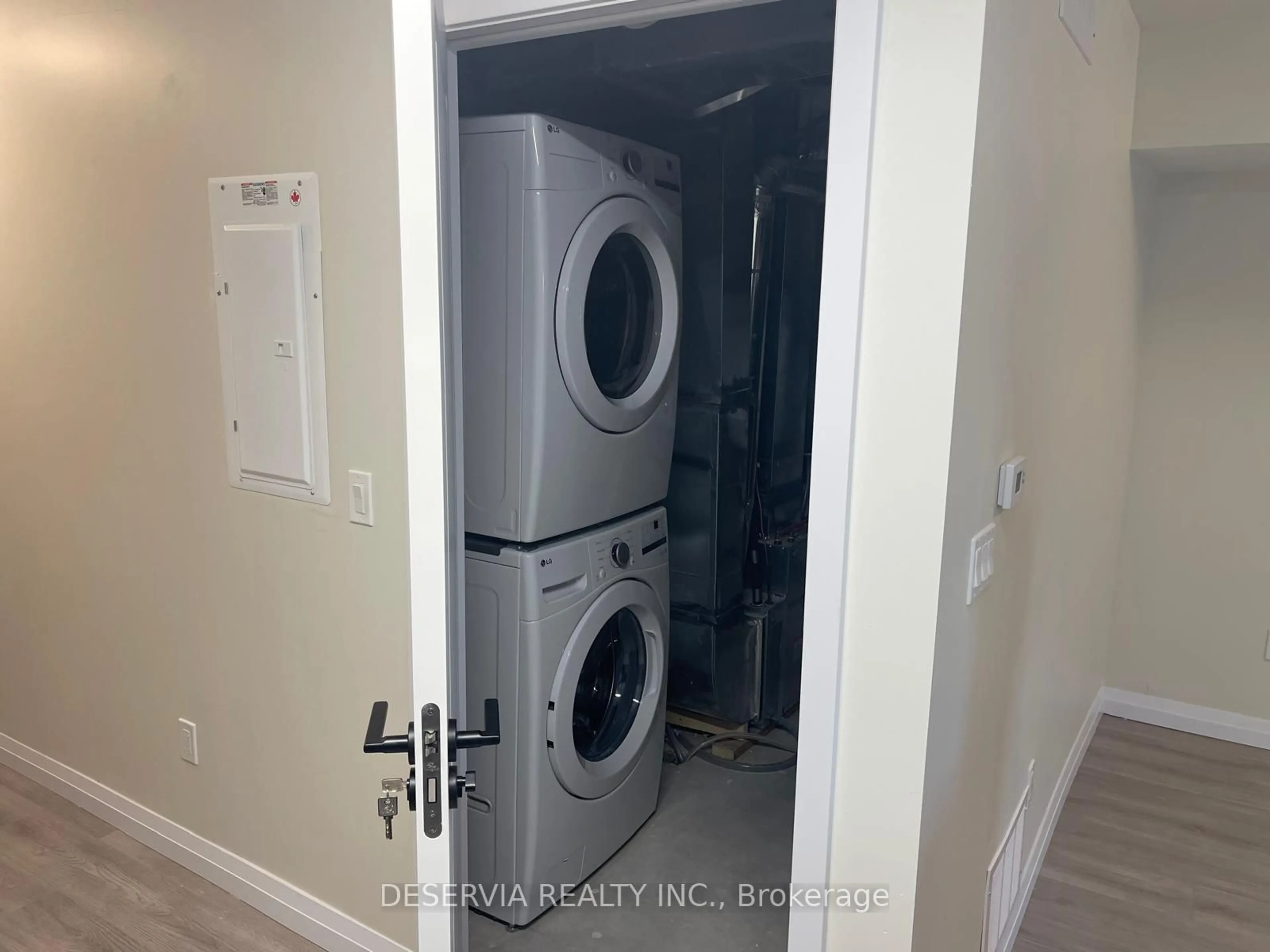 Laundry room for 370 Fisher Mills Rd #C12, Cambridge Ontario N3C 4N5