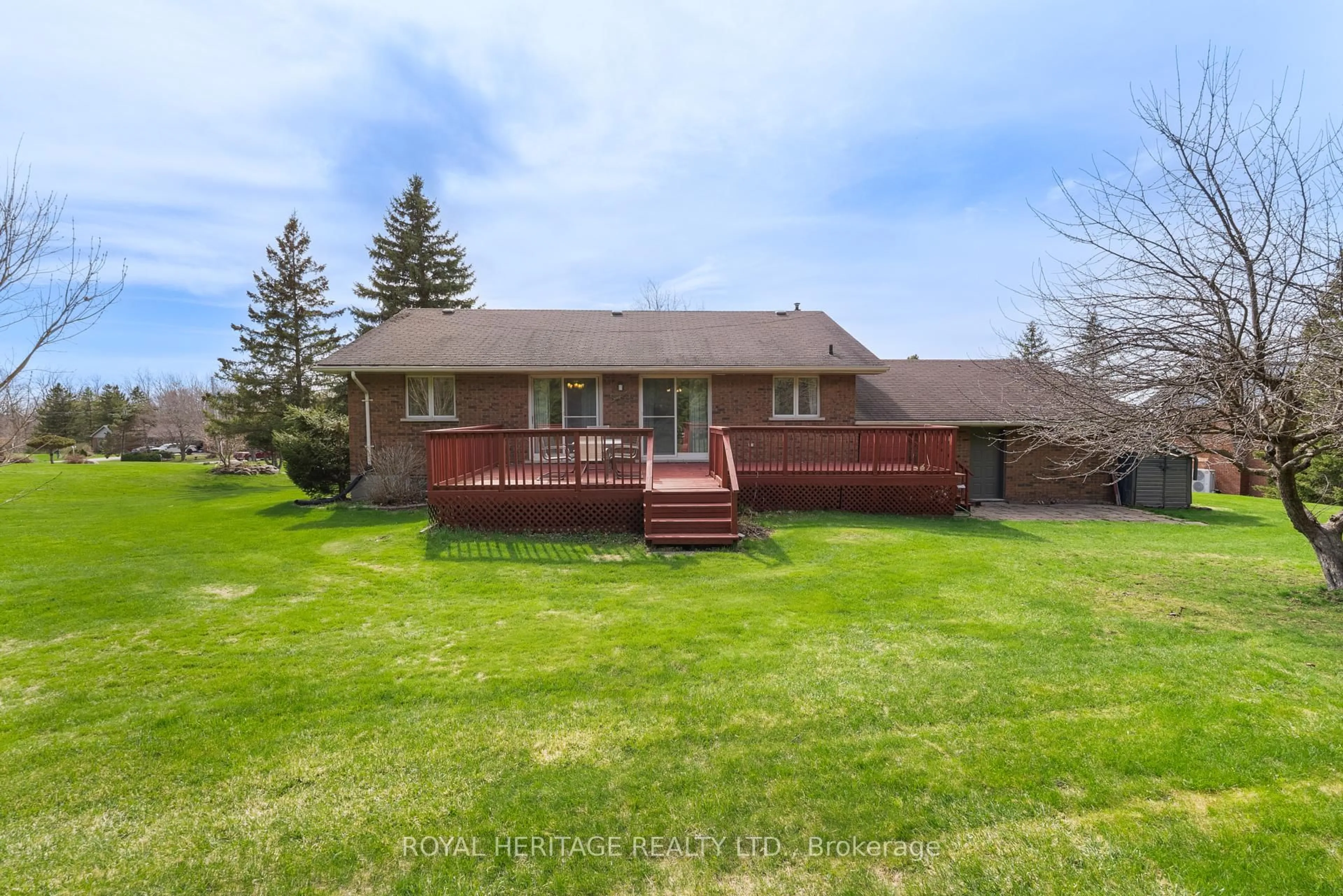 A pic from outside/outdoor area/front of a property/back of a property/a pic from drone, unknown for 64 Blue Water Ave, Kawartha Lakes Ontario K9V 0K6