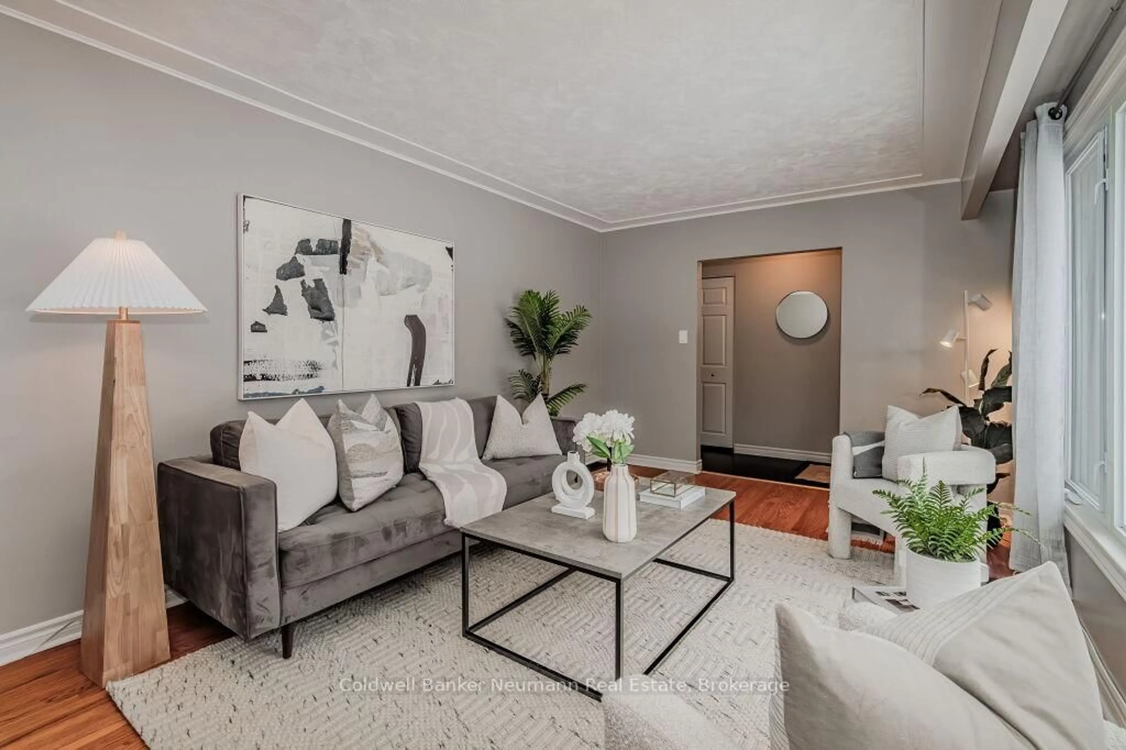 Living room with furniture, unknown for 70 Freeman Ave, Guelph Ontario N1H 4T3