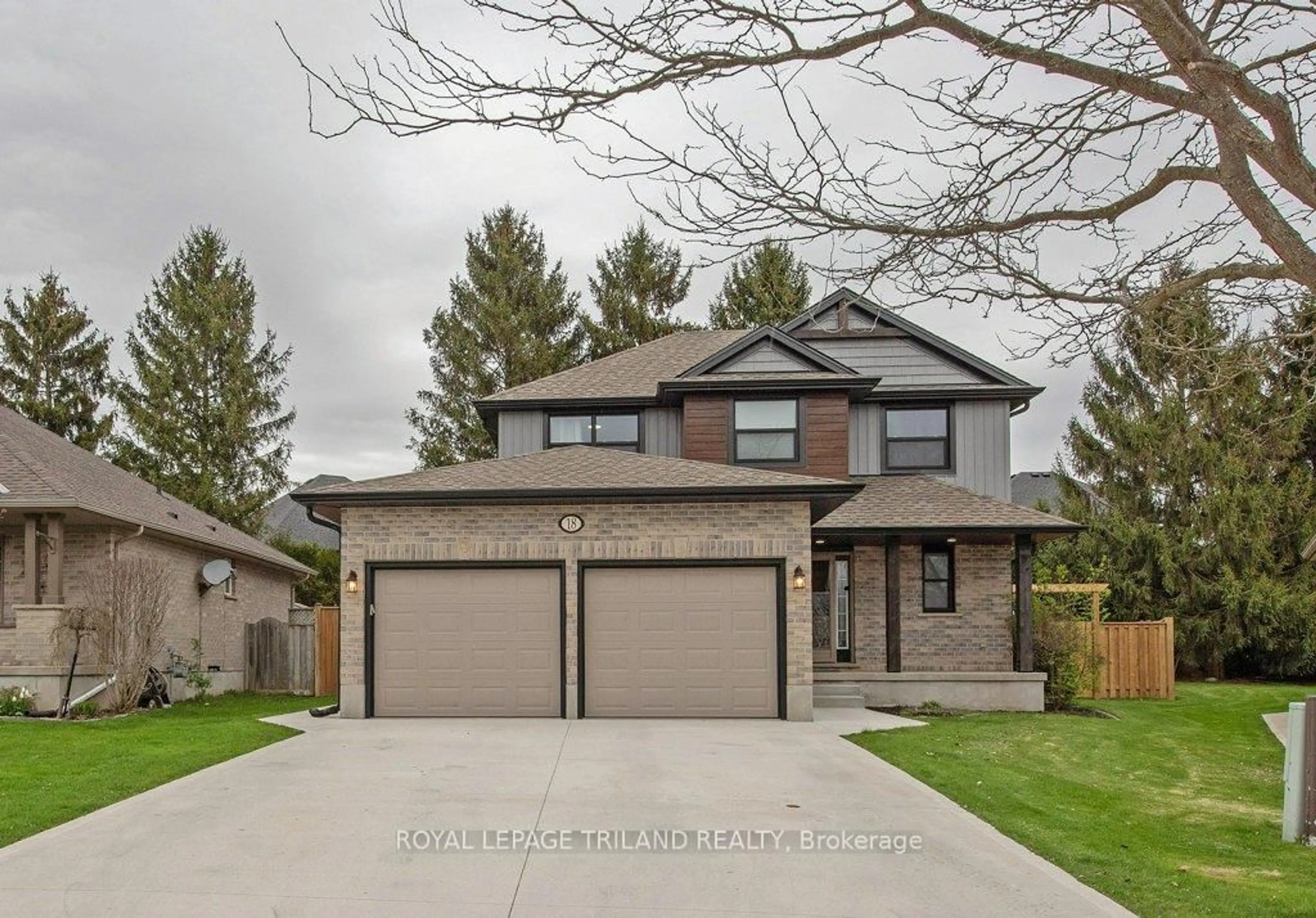 Unknown for 18 PENHALE Ave, St. Thomas Ontario N5R 5M9