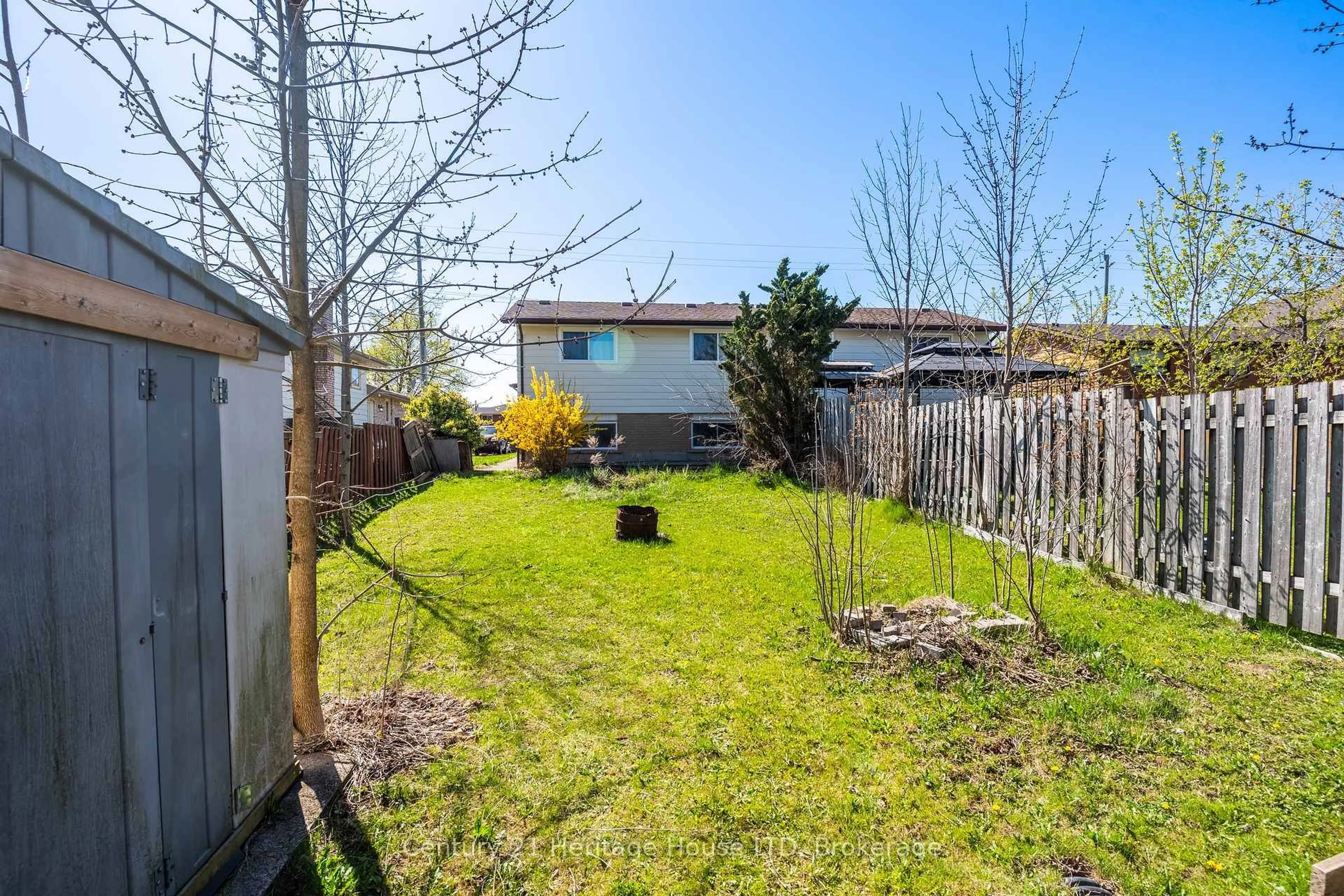 Unknown for 580 First Ave, Welland Ontario L3C 1Z3