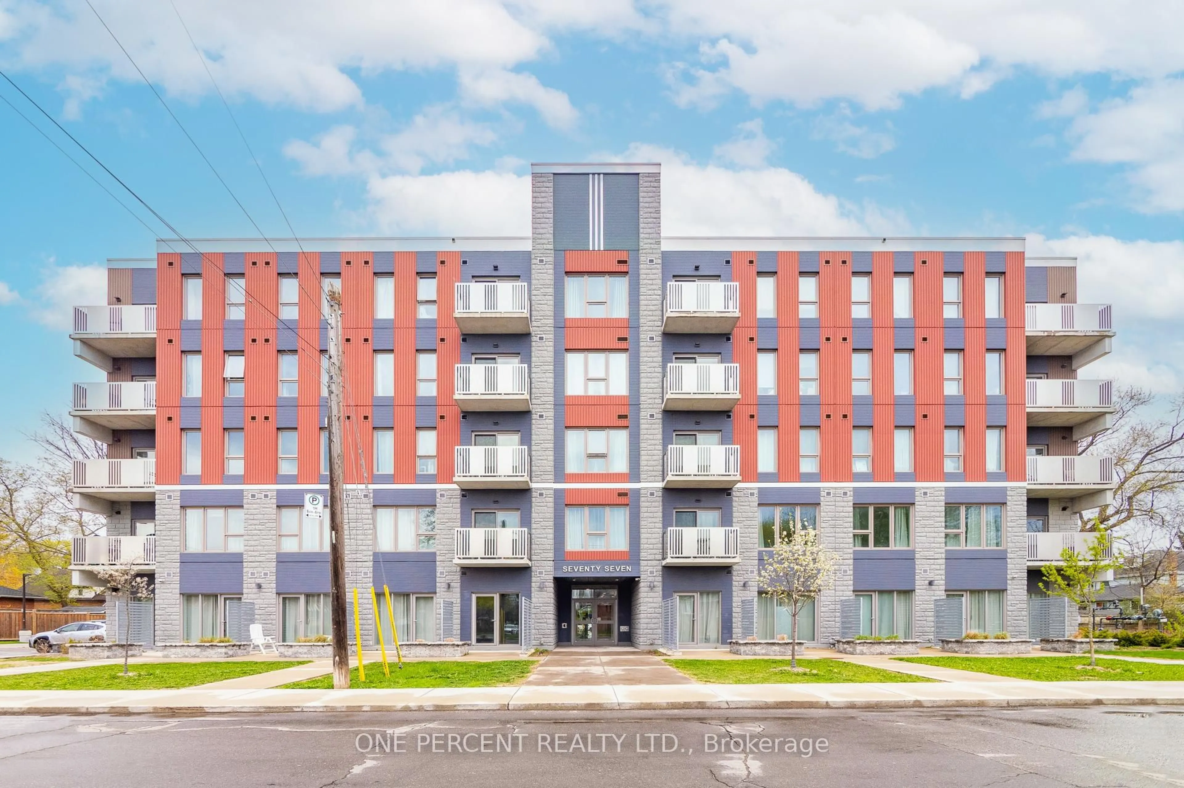 Patio, building for 77 Leland St #408, Hamilton Ontario L8S 3A1