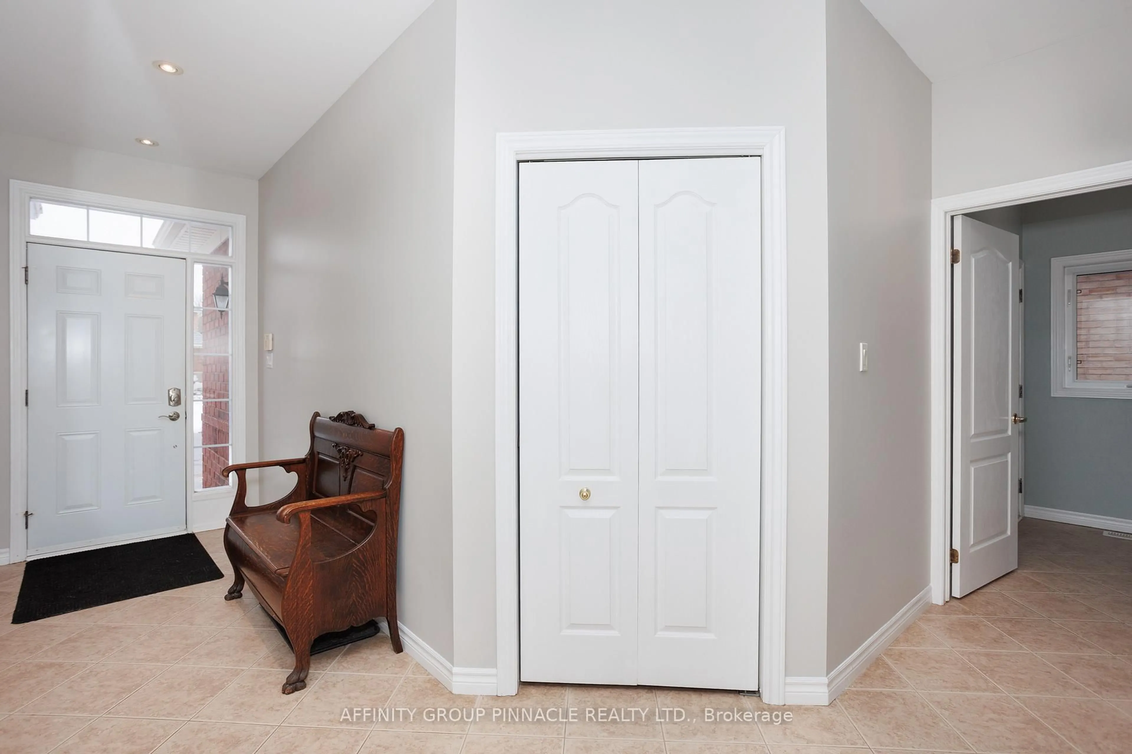 Indoor entryway for 54 Ellis Cres, Kawartha Lakes Ontario K9V 5Y1