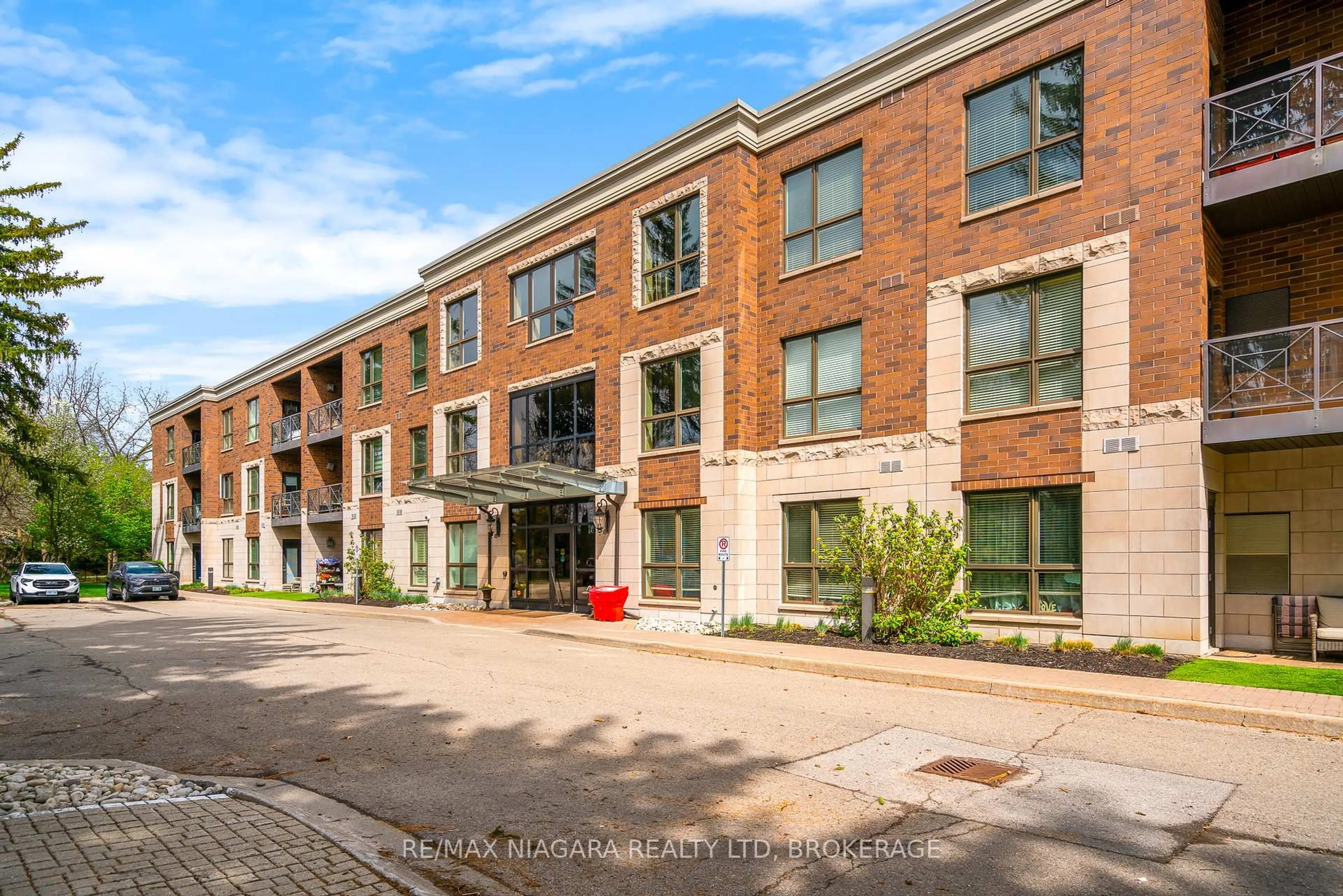 Unknown for 2799 St. Paul Ave #206, Niagara Falls Ontario L2J 2L3