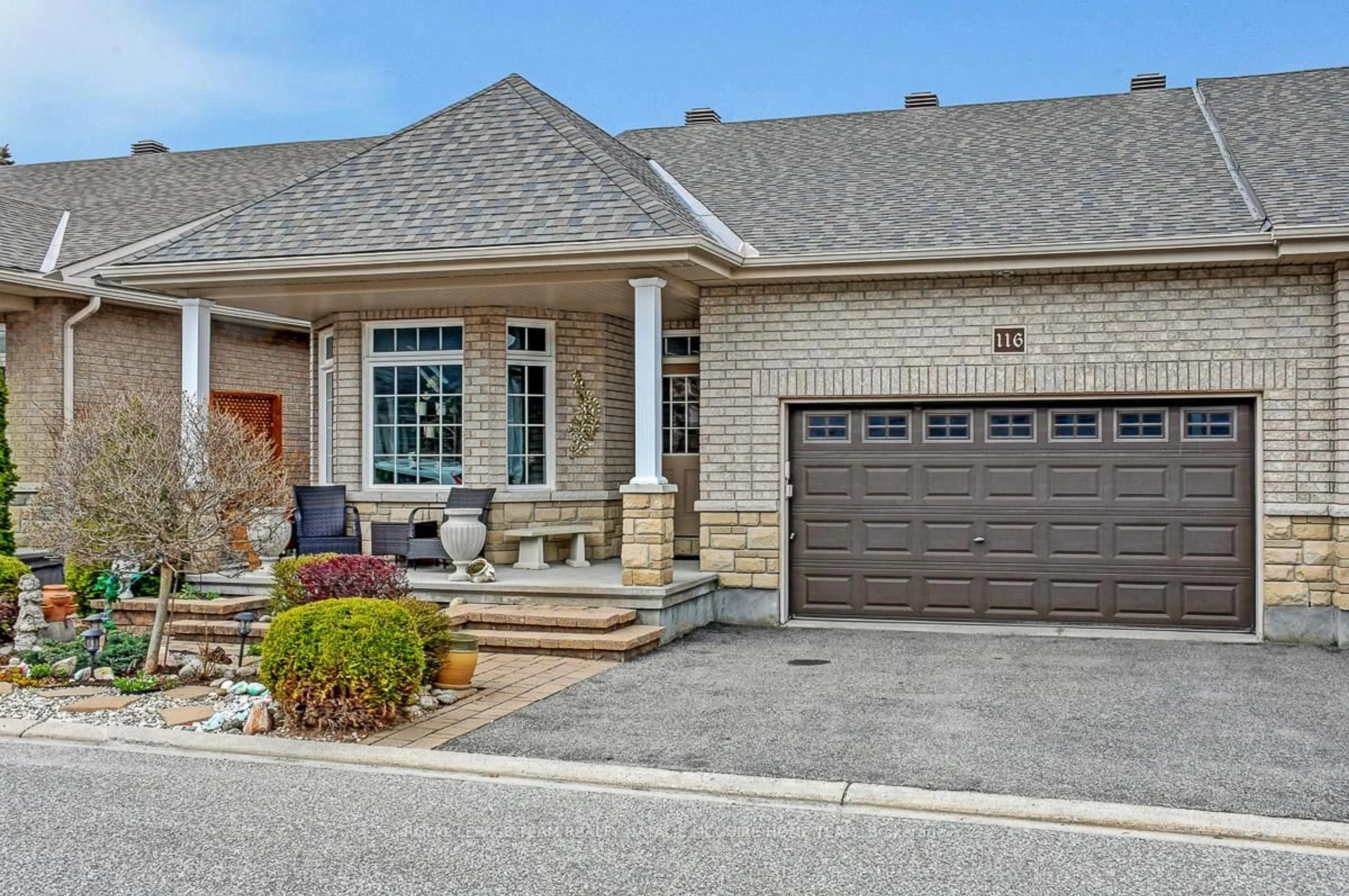 Home with brick exterior material, street for 116 Maple Key Private, Ottawa Ontario K1T 0E1