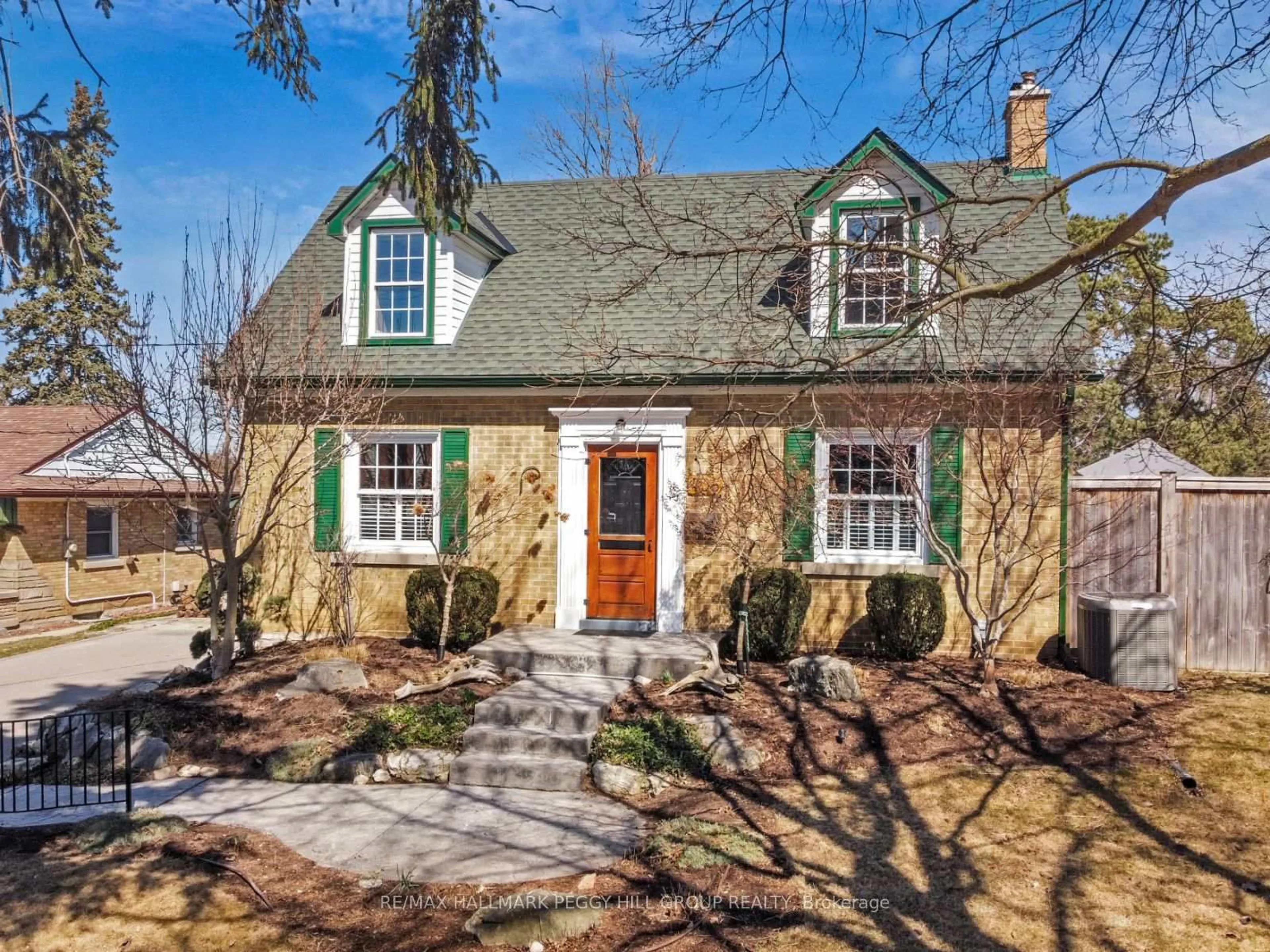 Home with brick exterior material, street for 406 Mill St, Kitchener Ontario N2M 3R7