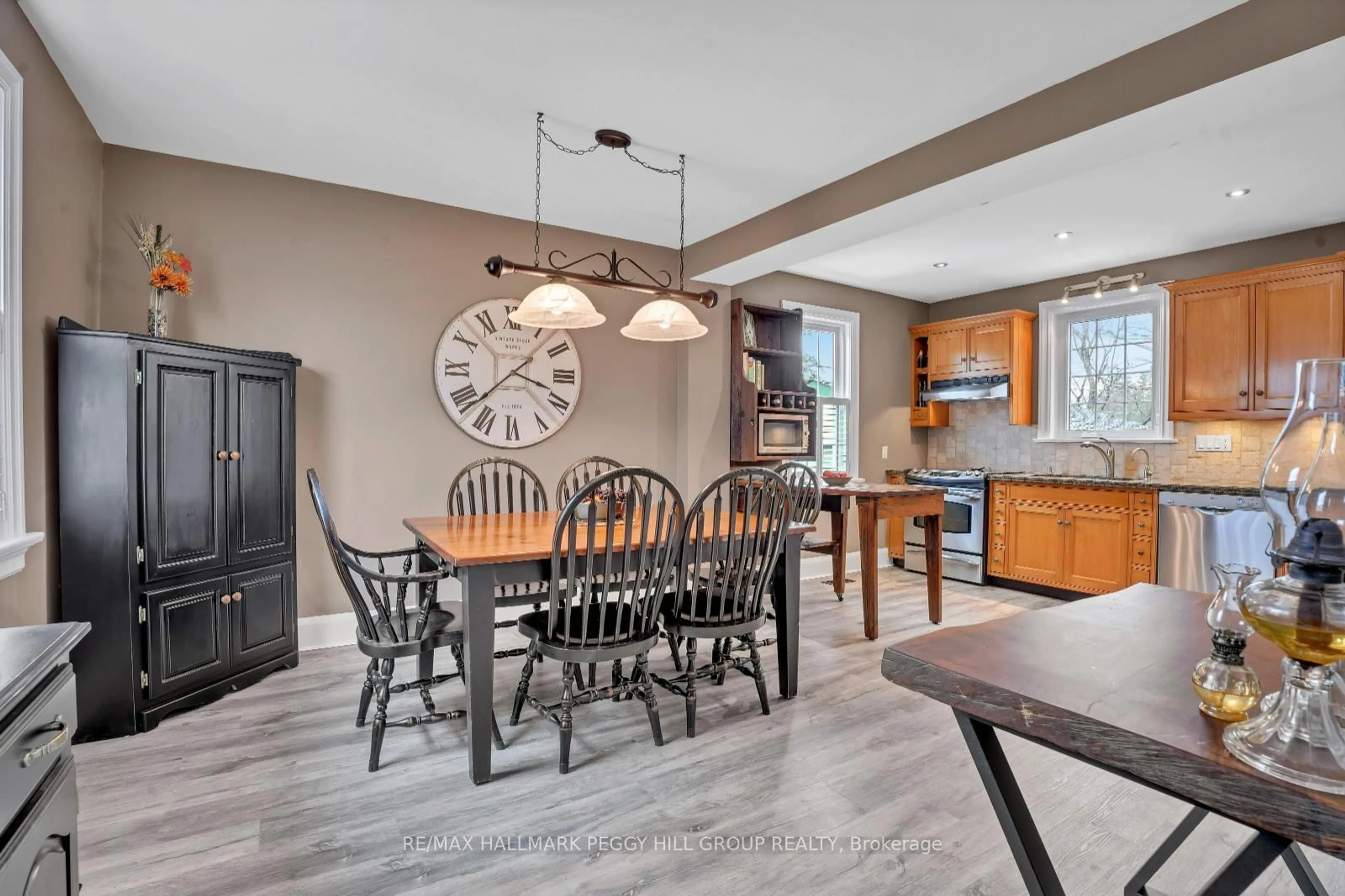 Open concept kitchen, unknown for 406 Mill St, Kitchener Ontario N2M 3R7