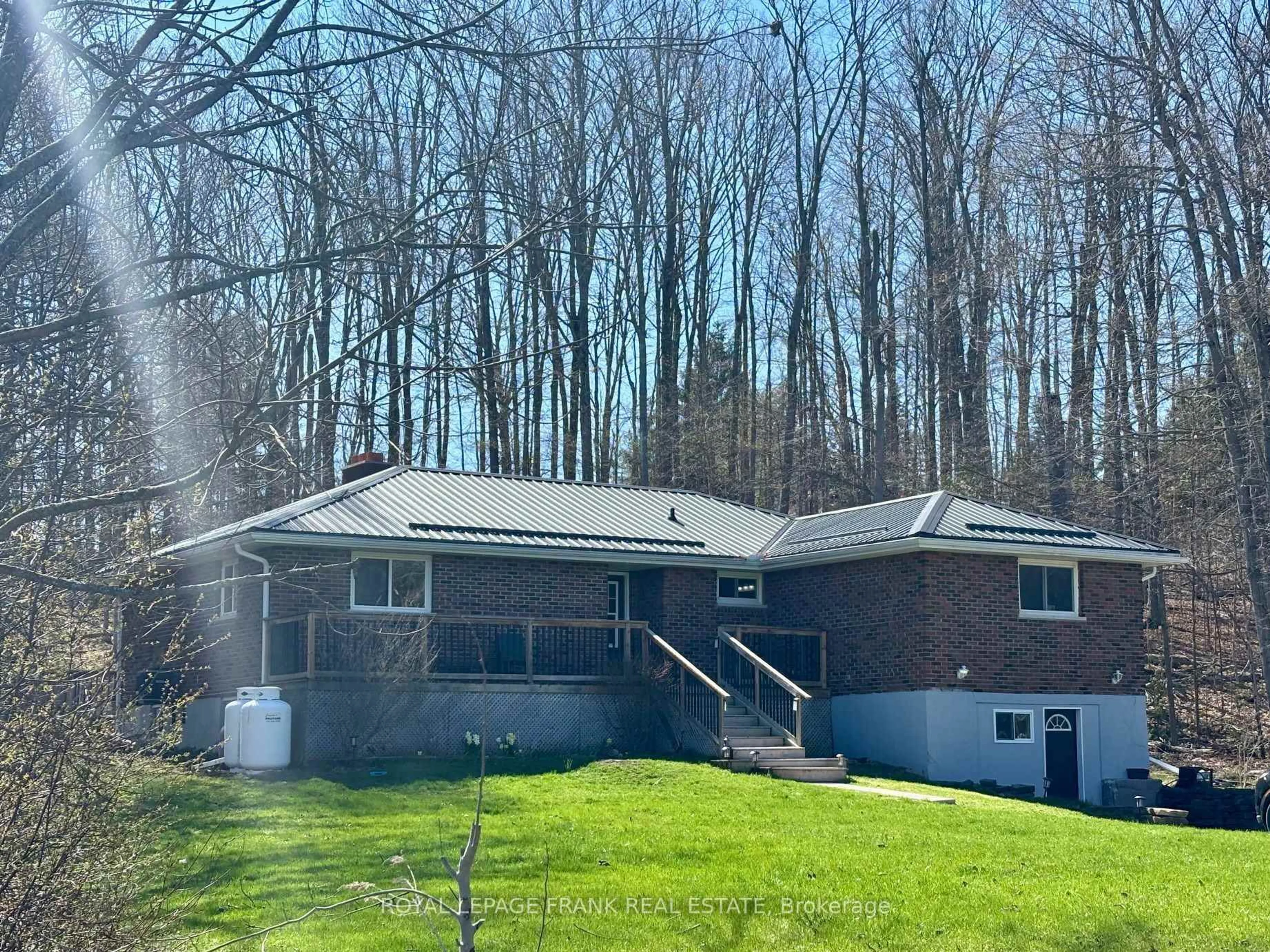 Unknown for 878 Payne Line Rd, Douro-Dummer Ontario K0L 3A0