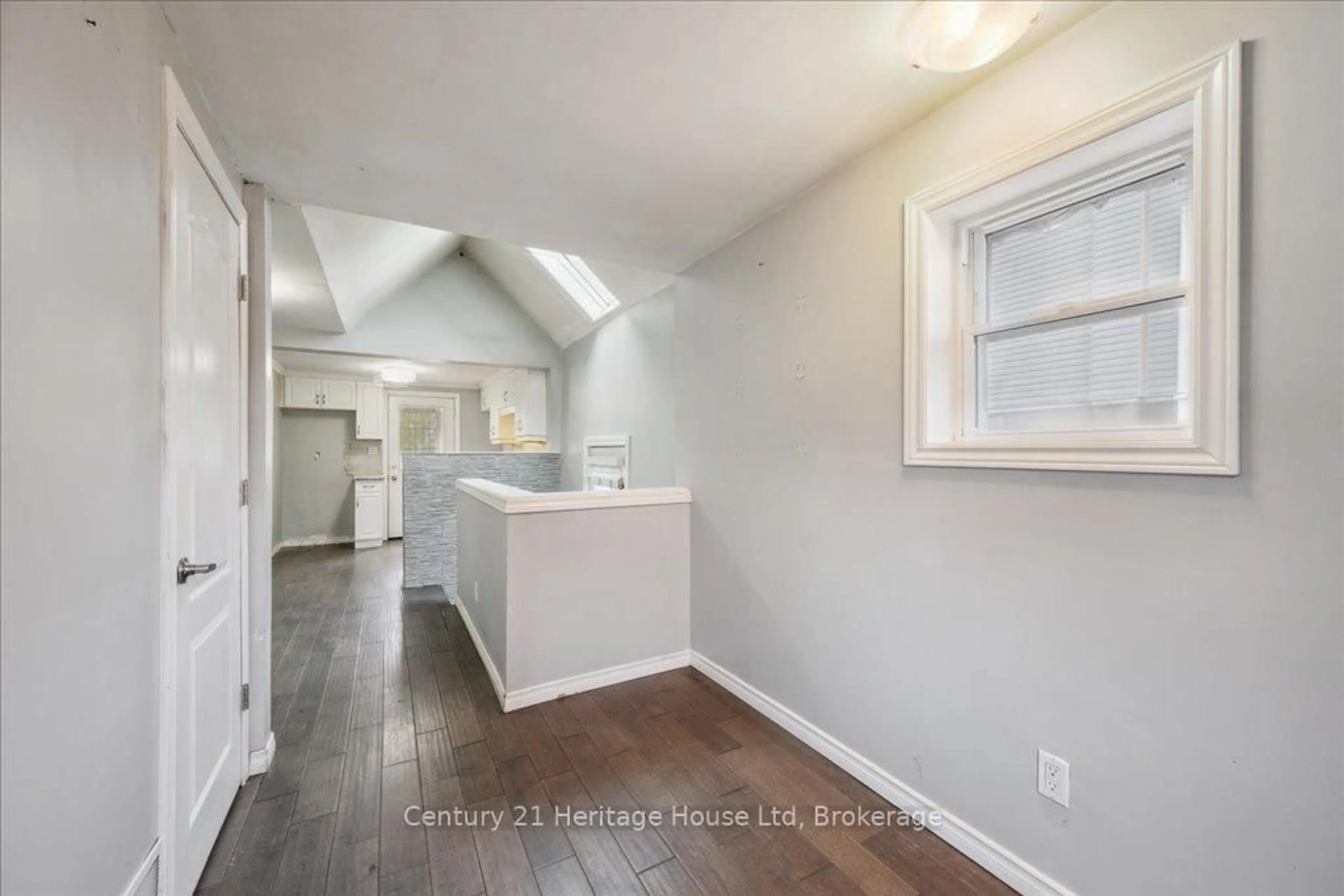 Unknown for 43 Stevenson St, Guelph Ontario N1E 5A3