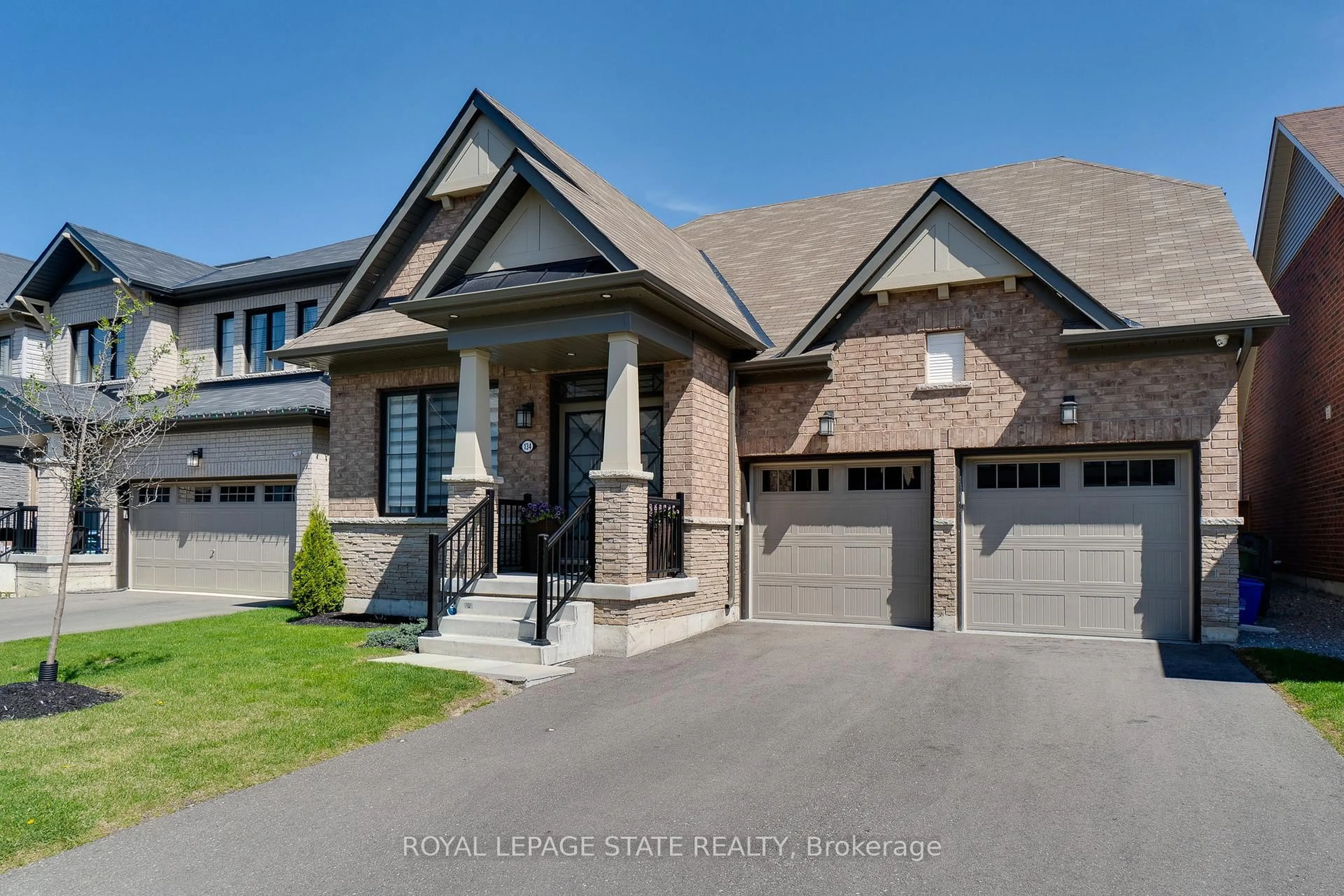 Home with brick exterior material, street for 134 Cactus Cres, Hamilton Ontario L8K 5R9