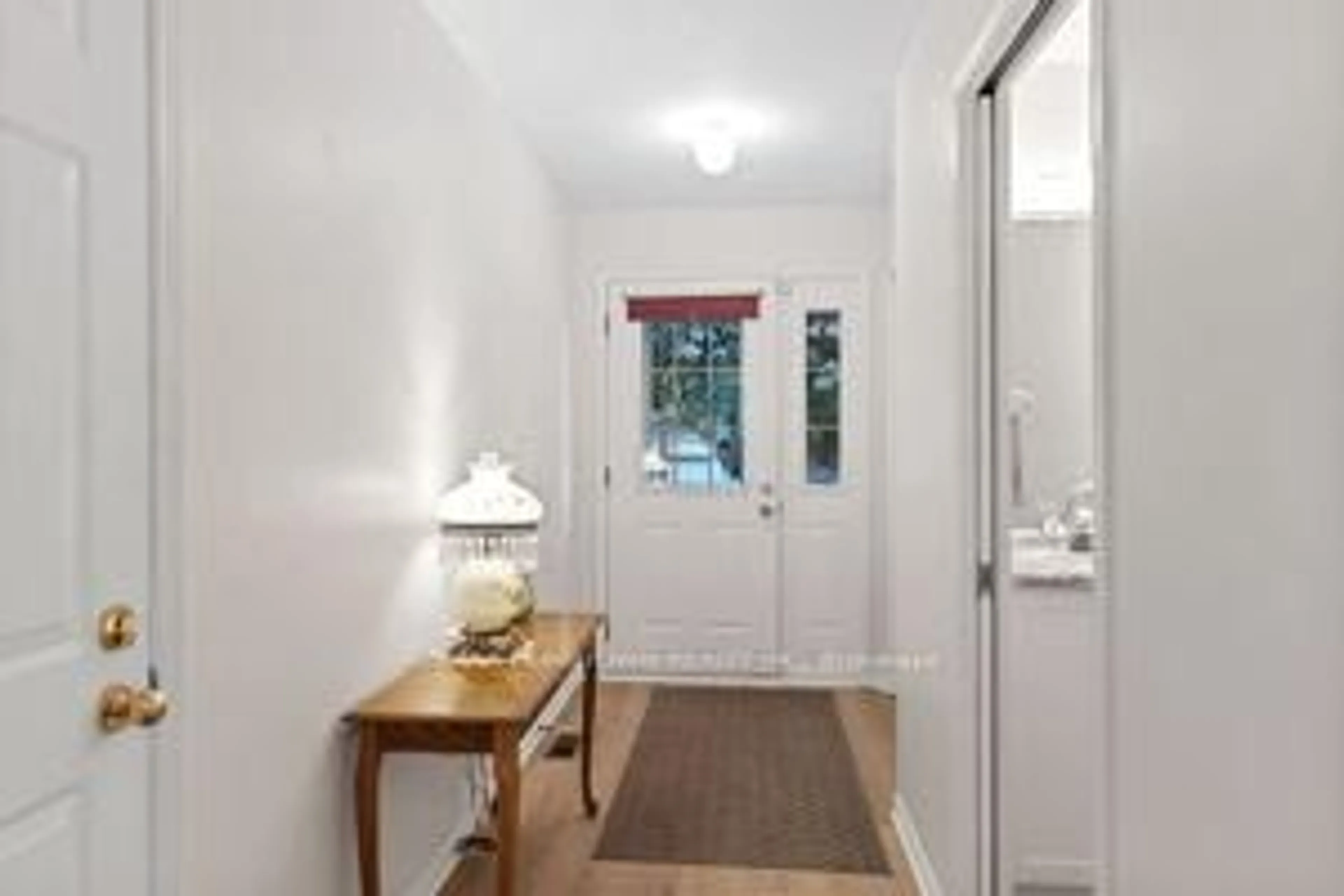 Indoor entryway for 23 WILMOT YOUNG Pl, Brockville Ontario K6V 7H5