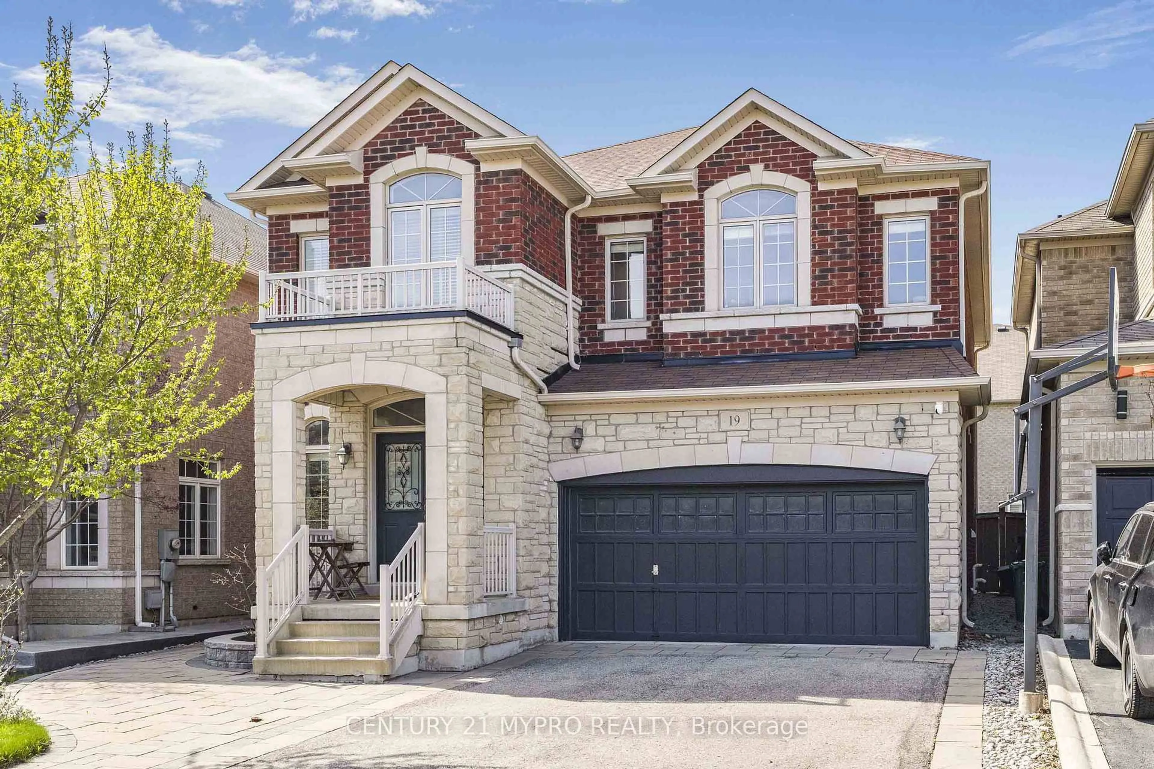 Home with brick exterior material, street for 19 Mcknight Ave, Hamilton Ontario L8B 0R5