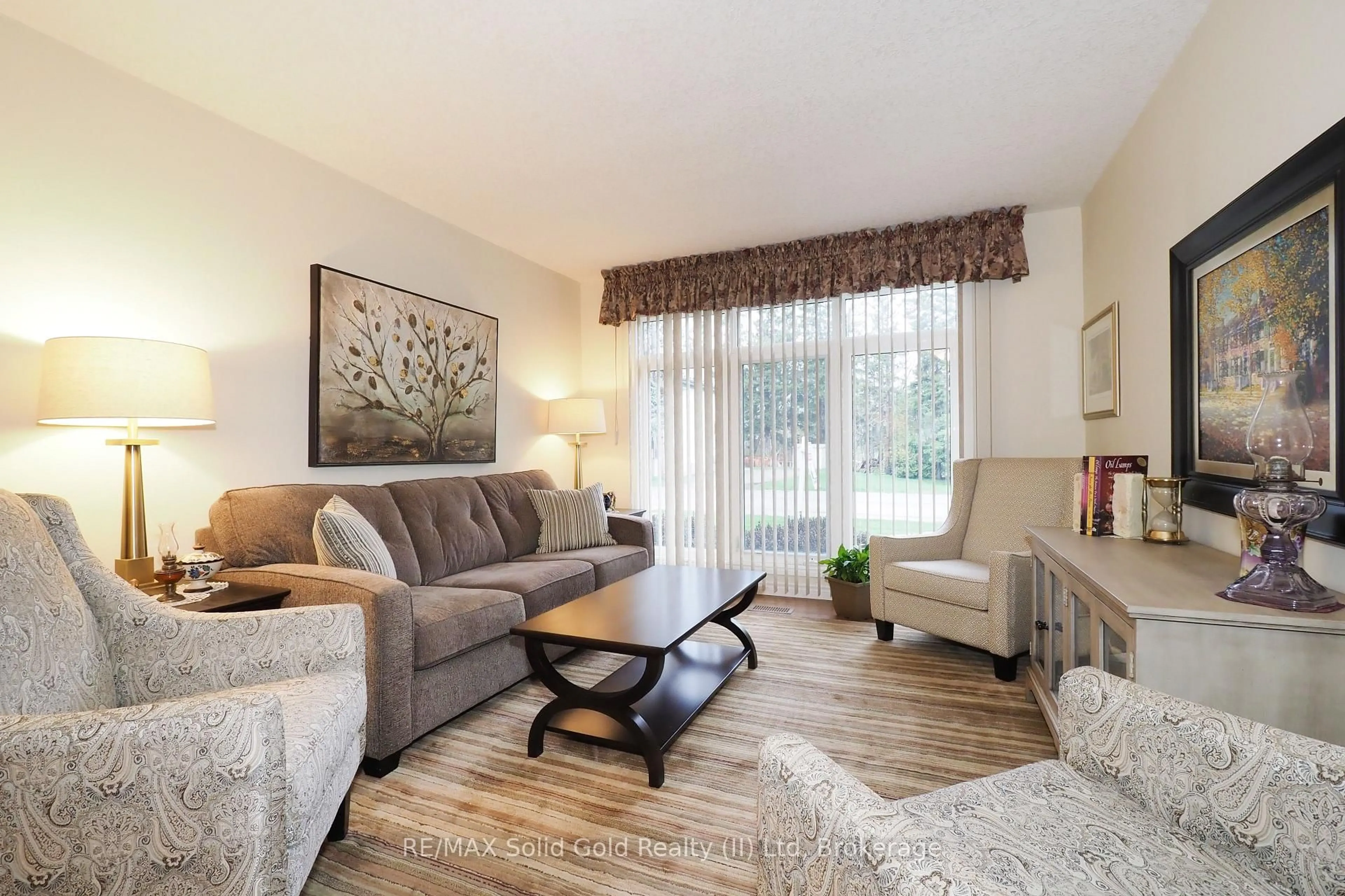 Living room with furniture, unknown for 7B Dunke St, Woolwich Ontario N3B 2A6