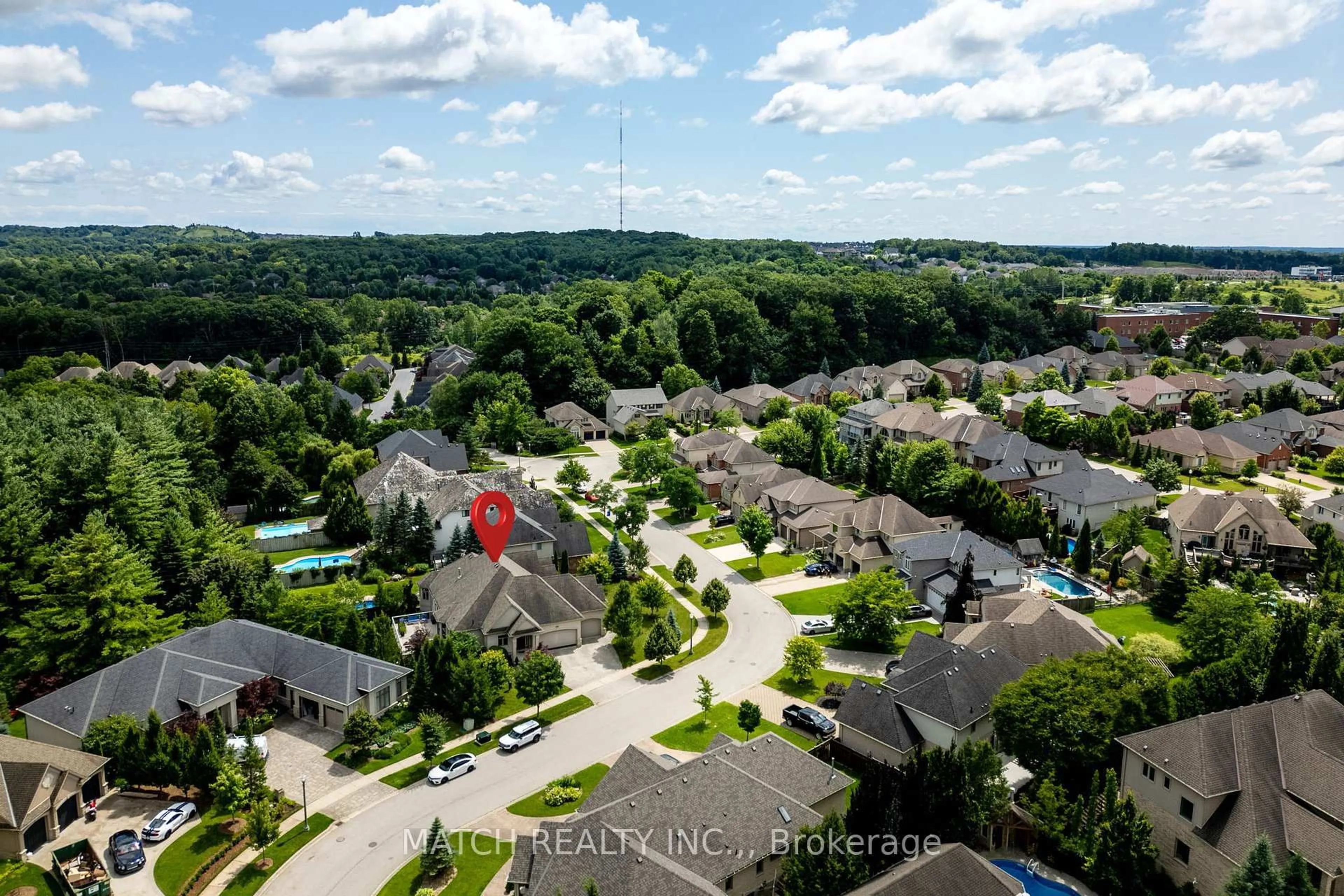 A pic from outside/outdoor area/front of a property/back of a property/a pic from drone, unknown for 1465 Shore Rd, London South Ontario N6K 4Z8