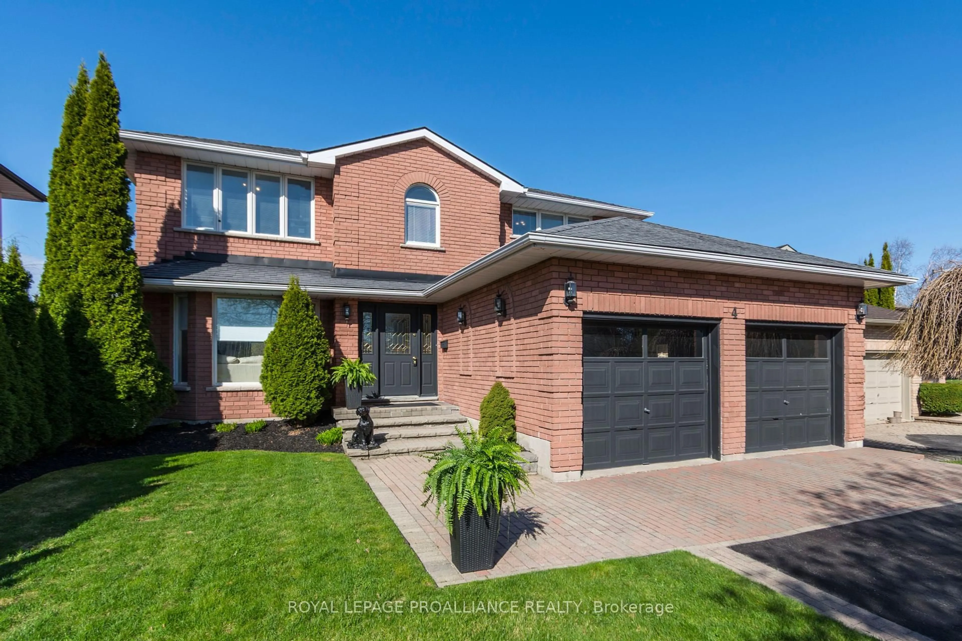 Home with brick exterior material, street for 4 Queensboro Crt, Belleville Ontario K8P 5E5