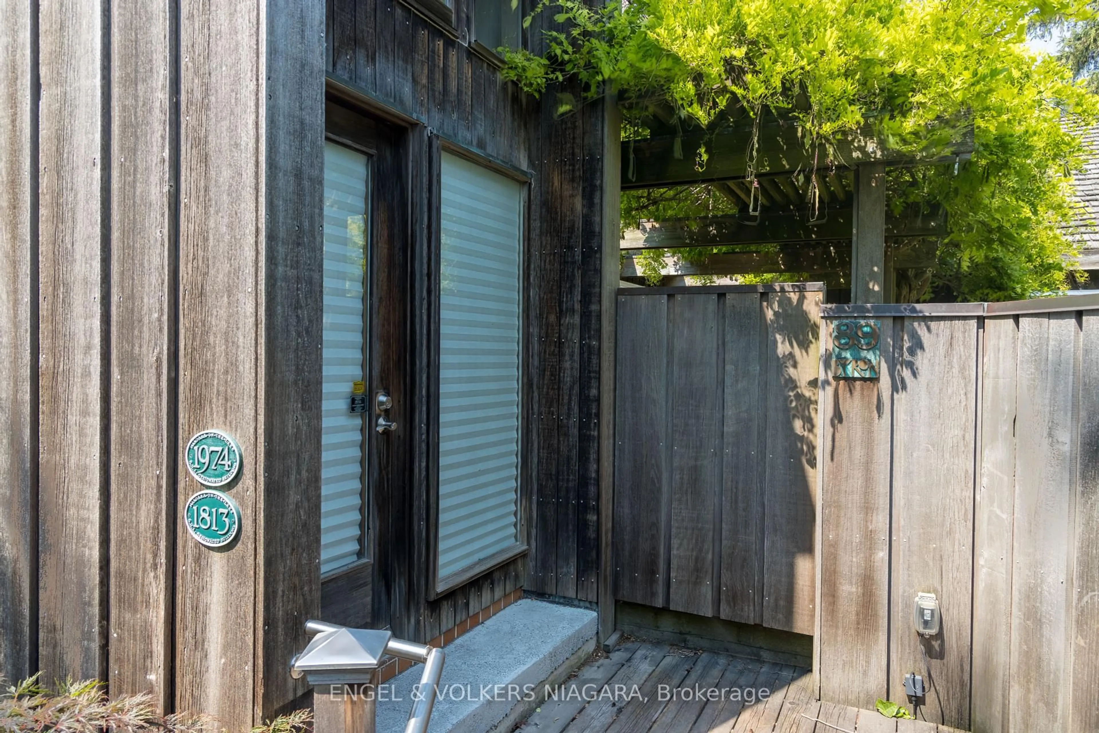 Unknown for 89 BYRON St, Niagara-on-the-Lake Ontario L0S 1J0