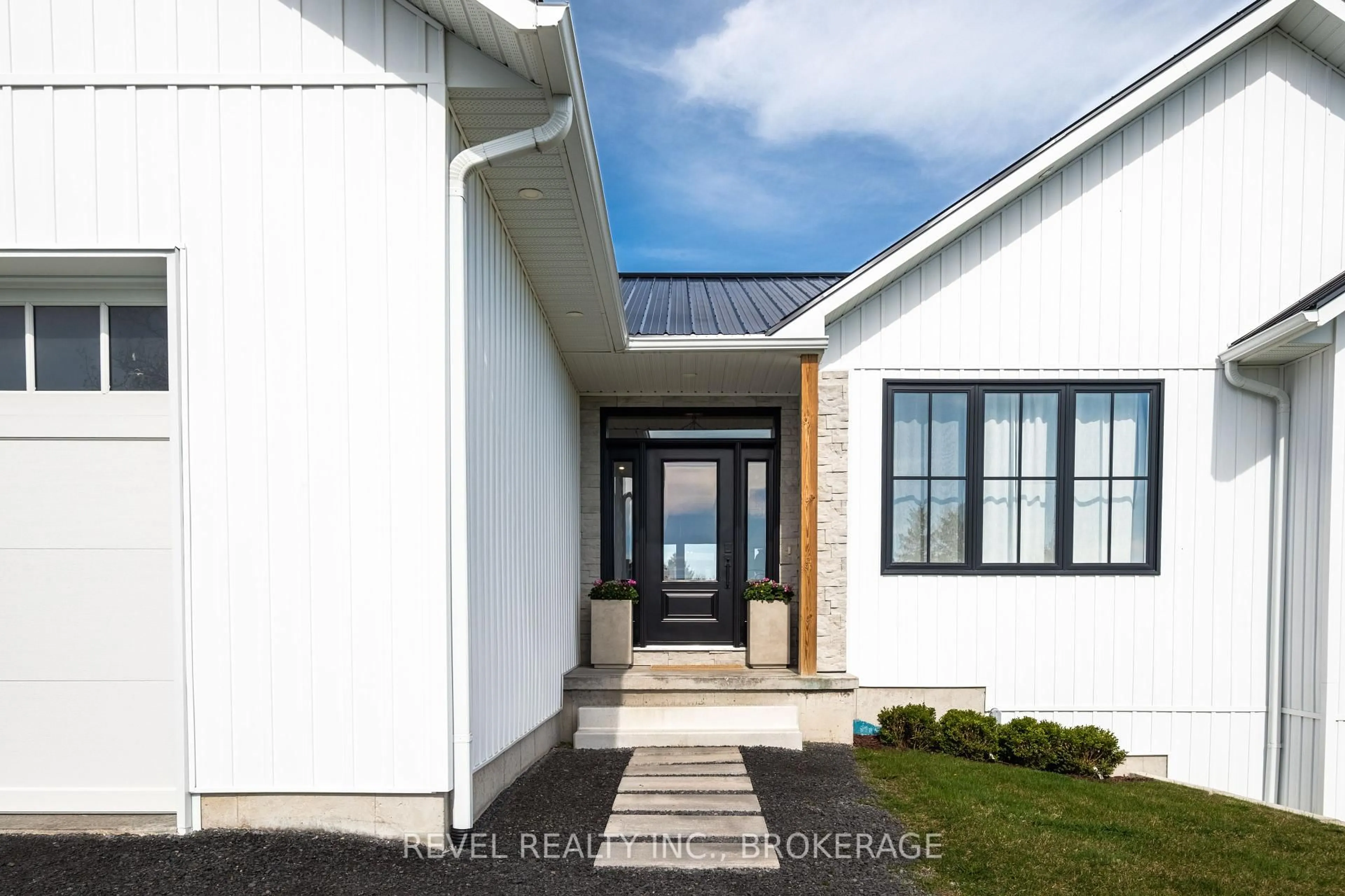 Unknown for 51 Huron St, Greater Napanee Ontario K8N 4Z6