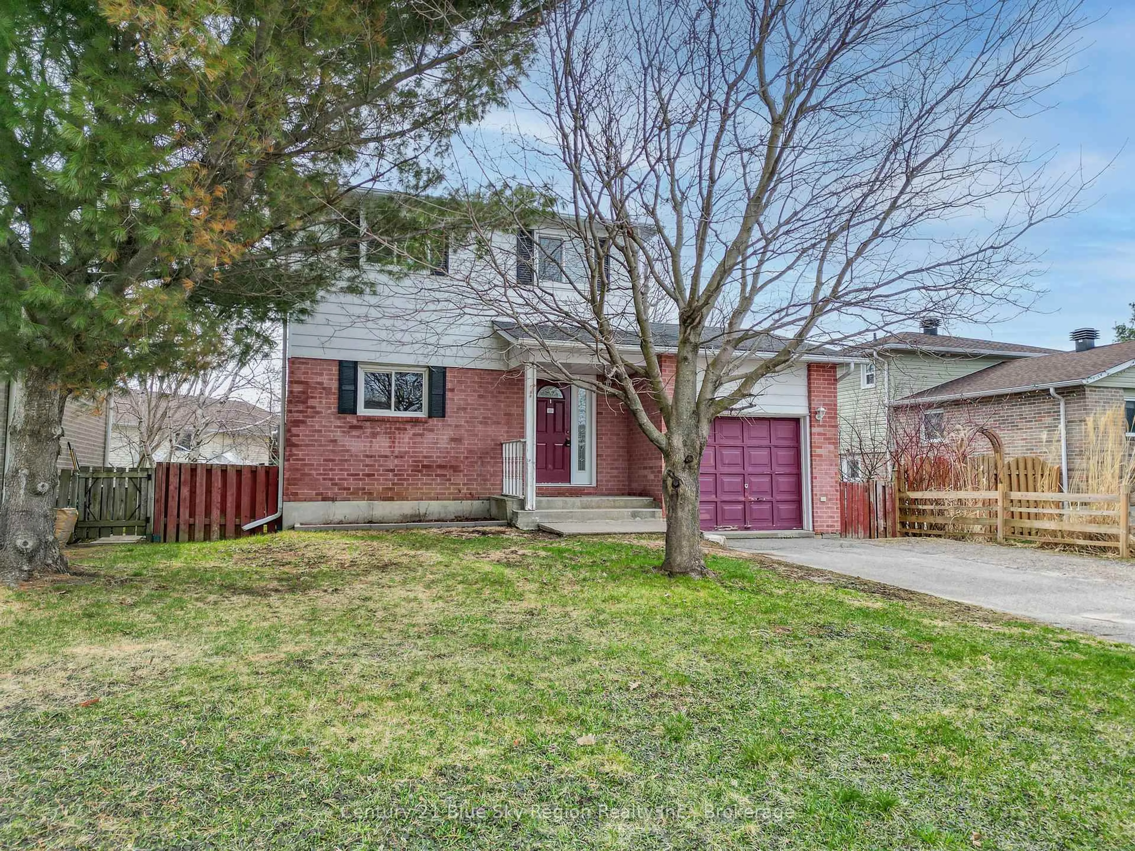 Home with brick exterior material, street for 44 Nancy Dr, North Bay Ontario P1B 9M1