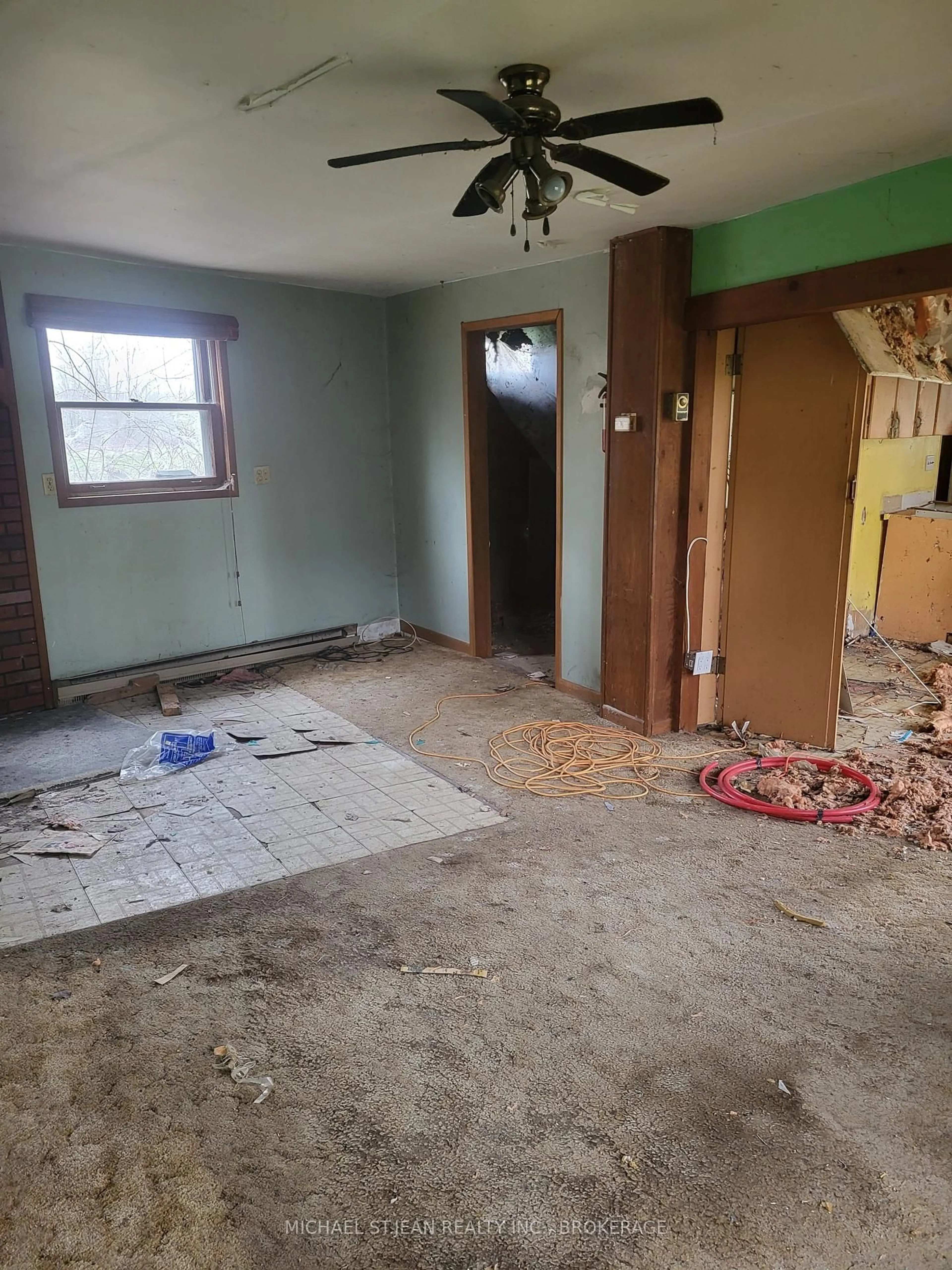 A pic of a room for 31 Seventh Concession Rd, Brant Ontario N0E 1A0