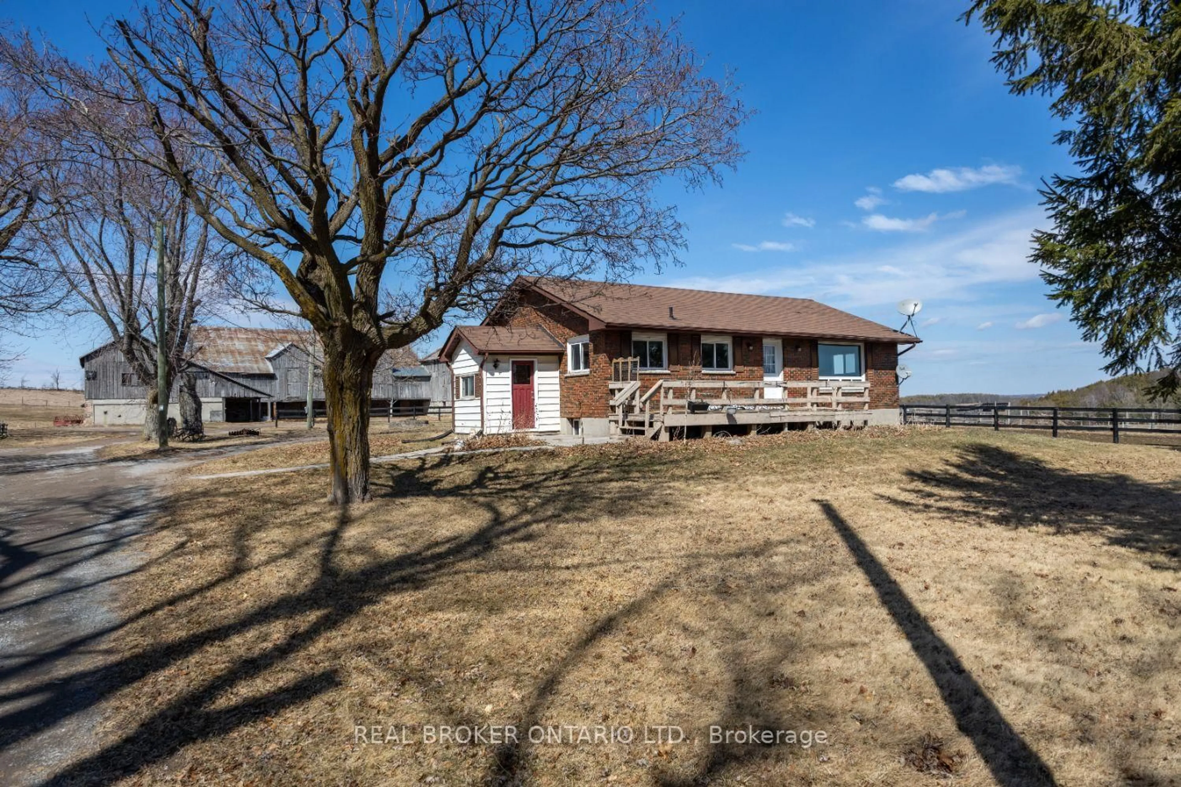 A pic from outside/outdoor area/front of a property/back of a property/a pic from drone, unknown for 2834 Highway 7 N/A, Asphodel-Norwood Ontario K0L 2B0