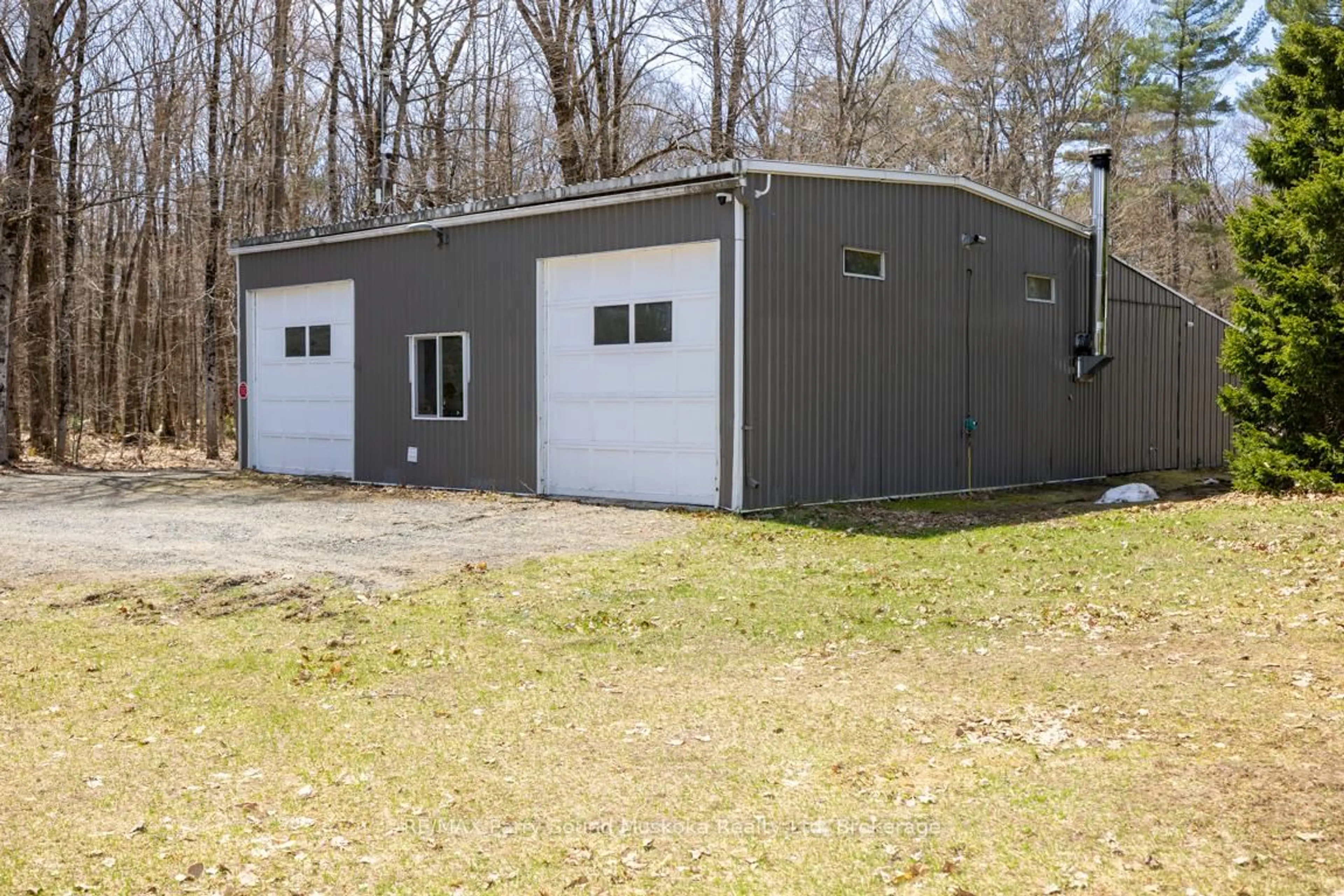 Unknown for 18 SANDY PLAINS Rd, Seguin Ontario P2A 2W8