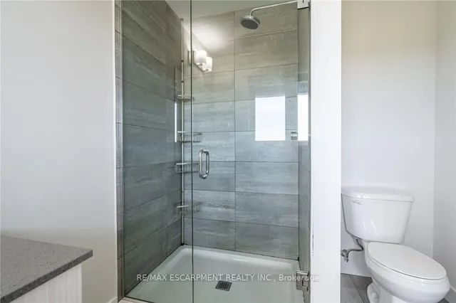 Additional property image - 6 Bedrock Dr
