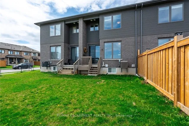 Additional property image - 6 Bedrock Dr