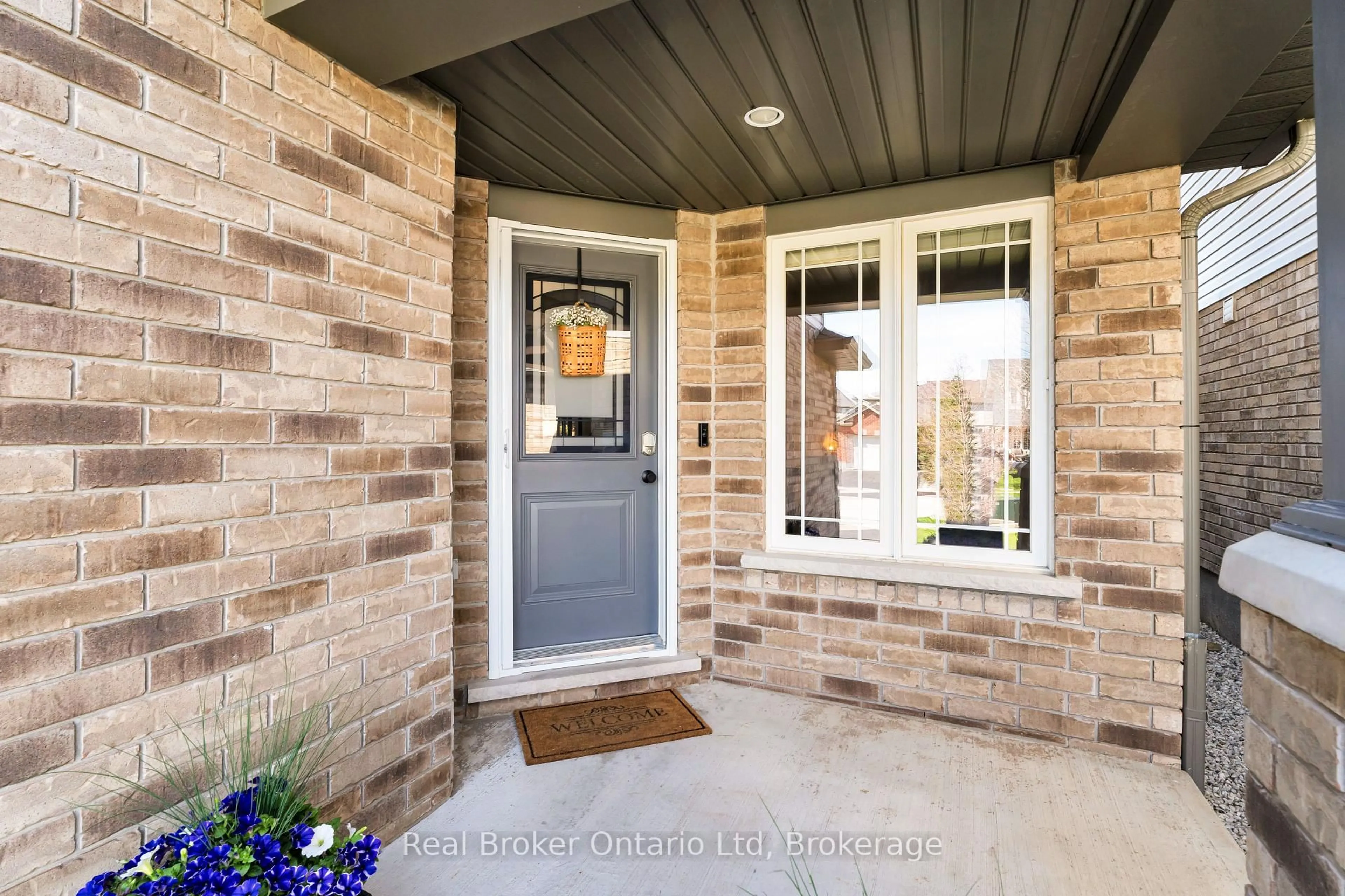 Unknown for 32 Maude Lane, Guelph Ontario N1E 0G3