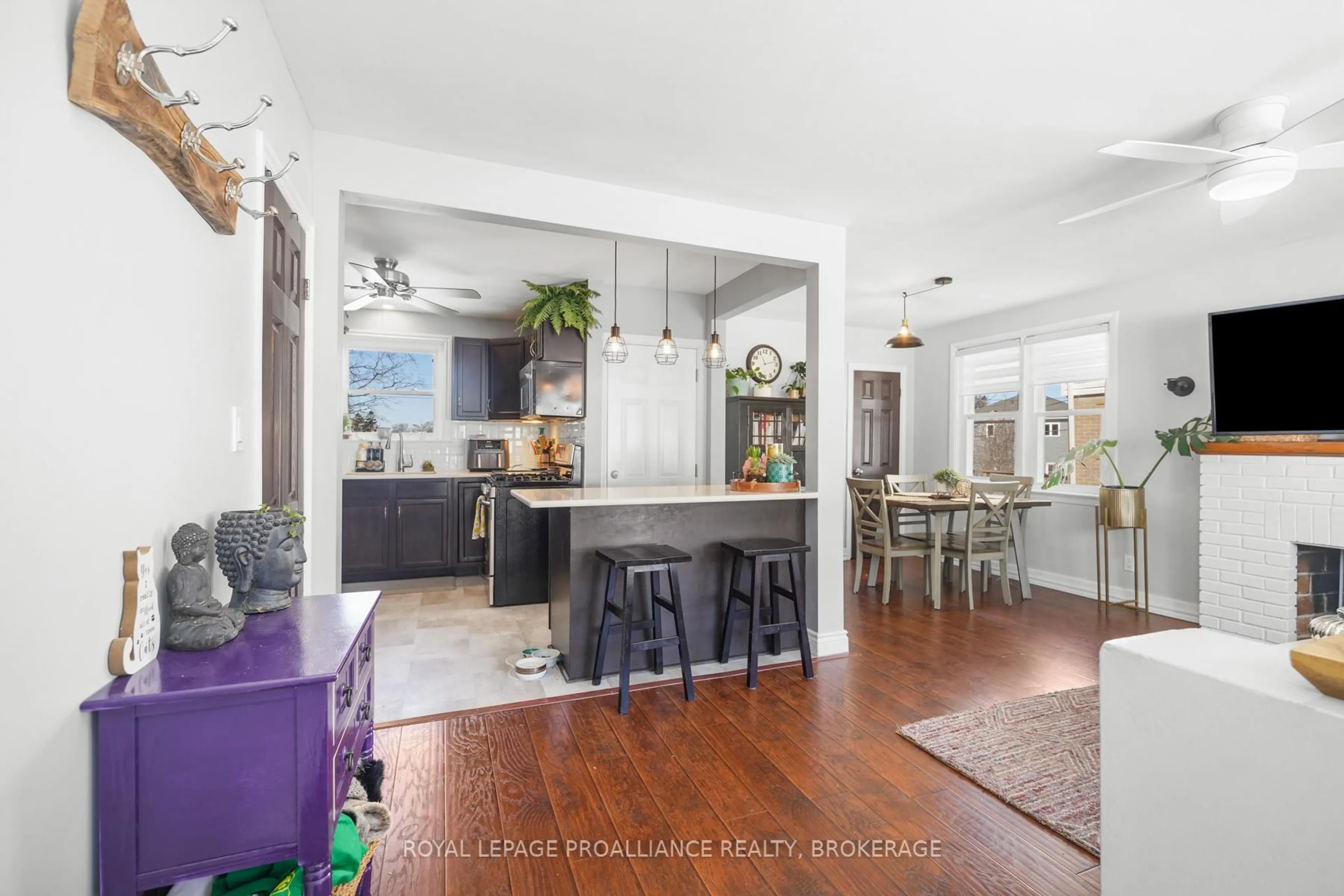 Open concept kitchen, unknown for 170 Indian Rd, Kingston Ontario K7M 1T4