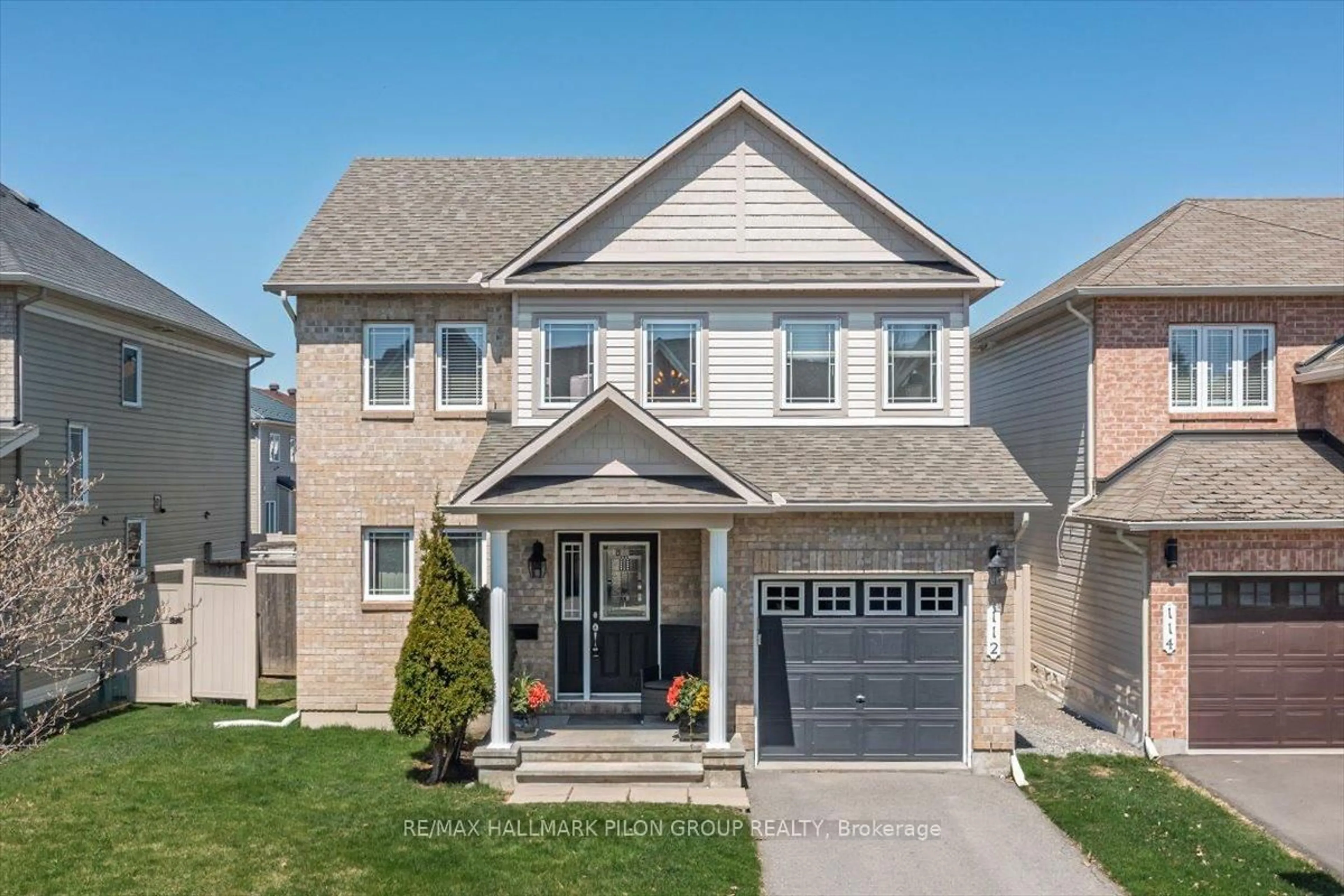 Home with vinyl exterior material, street for 112 Branthaven St, Ottawa Ontario K4A 5G2