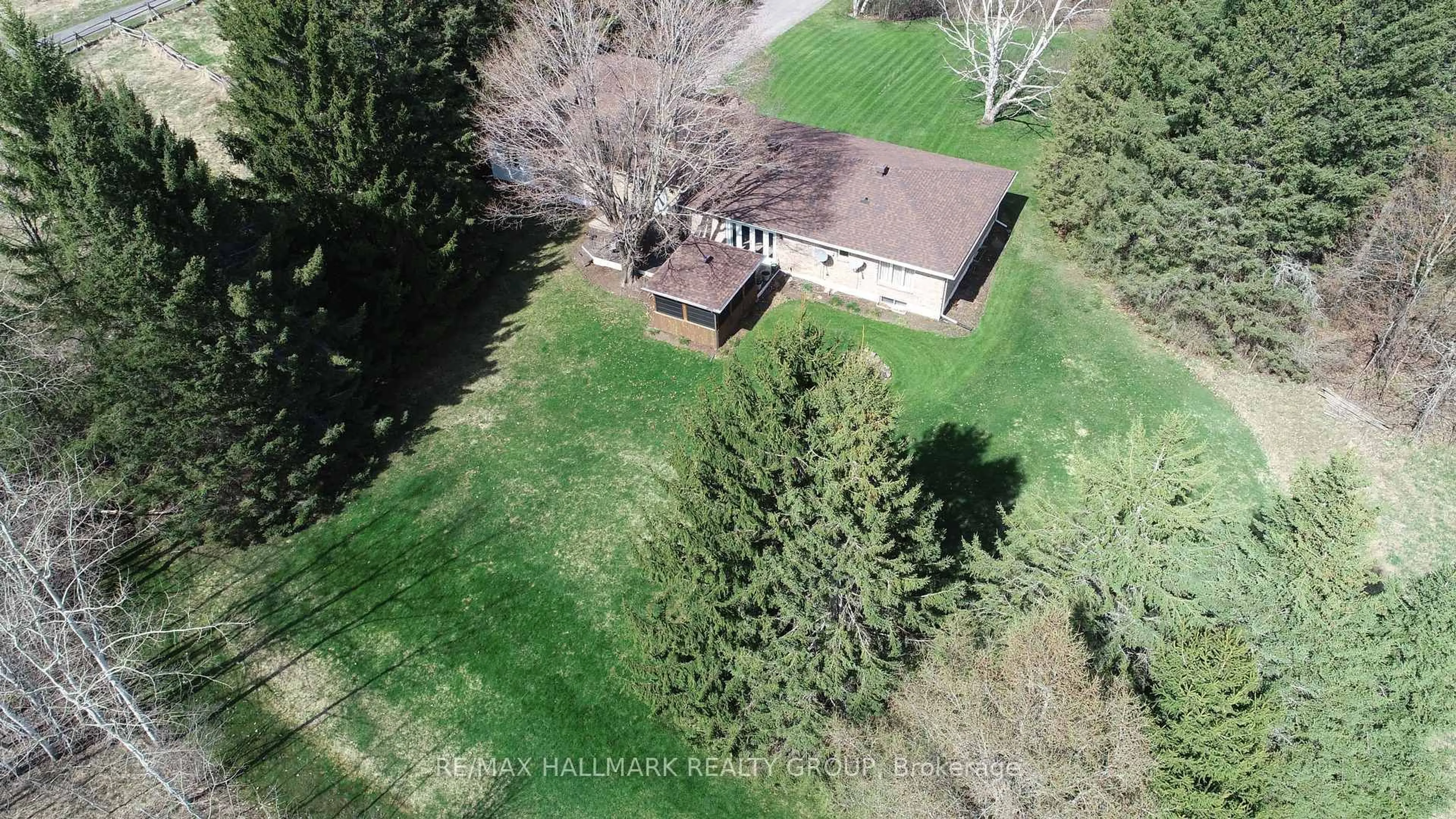 A pic from outside/outdoor area/front of a property/back of a property/a pic from drone, unknown for 2215 Old Second Line Rd, Ottawa Ontario K0A 1T0