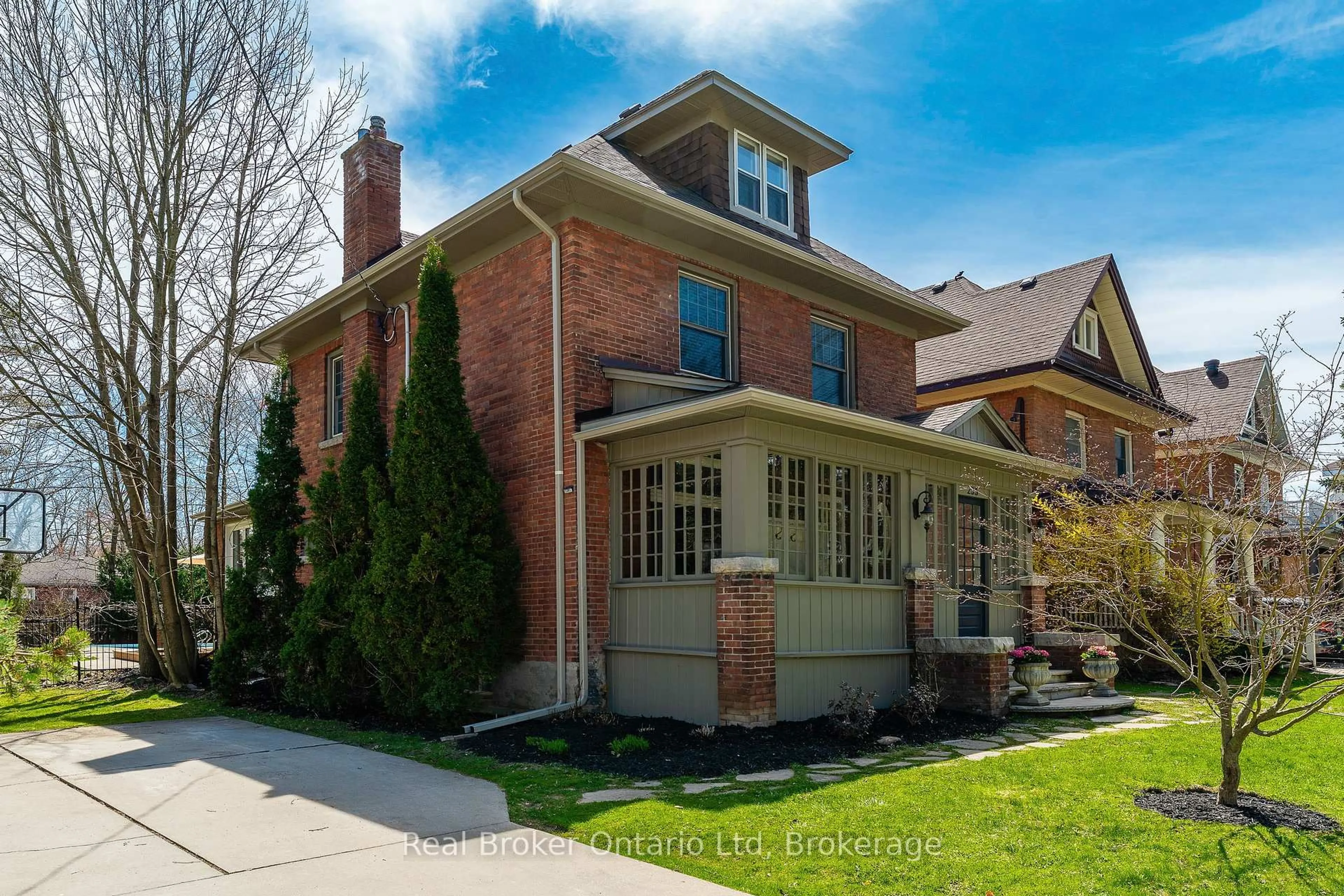 Home with brick exterior material, street for 233 4th A St, Owen Sound Ontario N4K 1A7