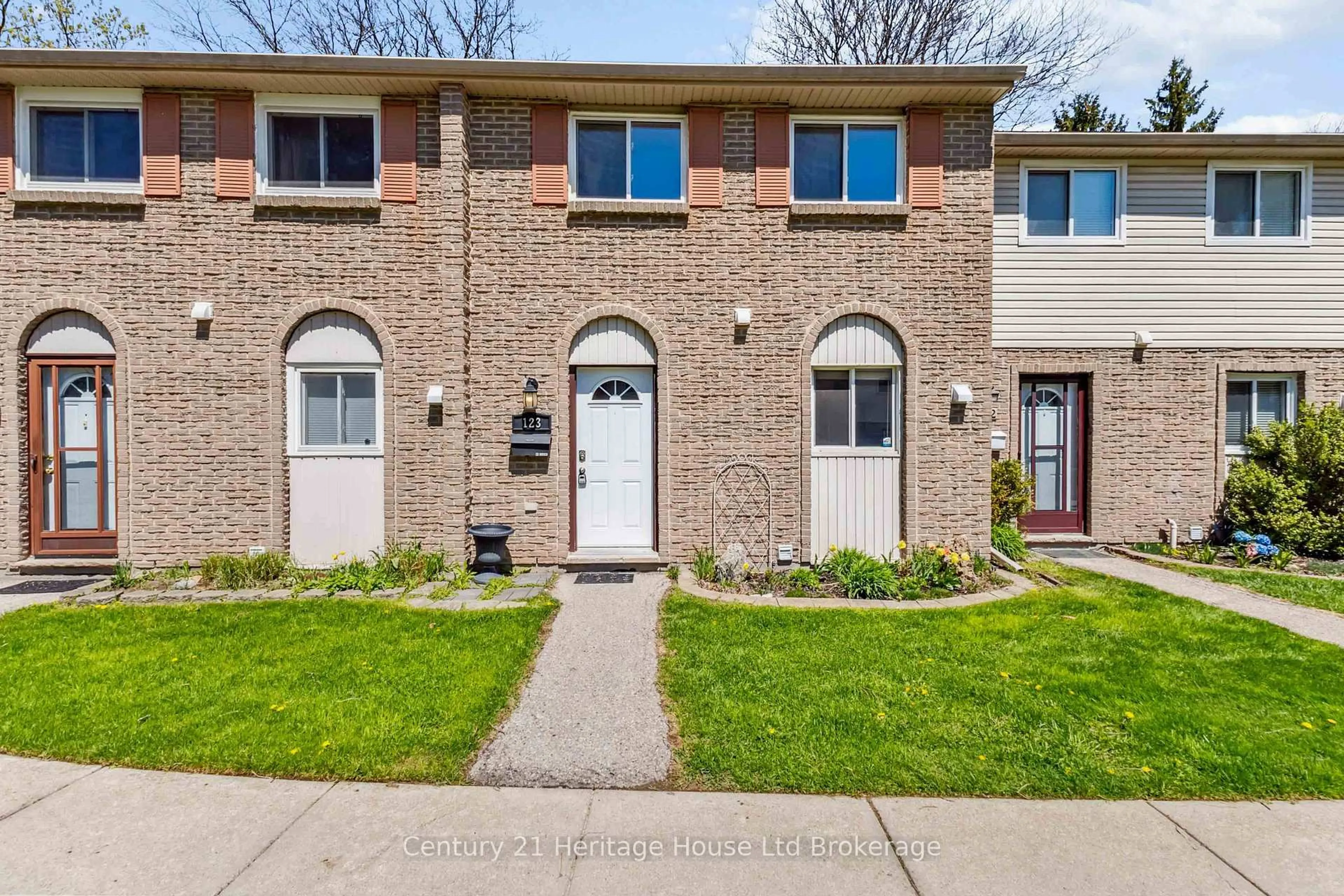Home with brick exterior material, street for 166 Southdale Rd #123, London South Ontario N6J 2J1