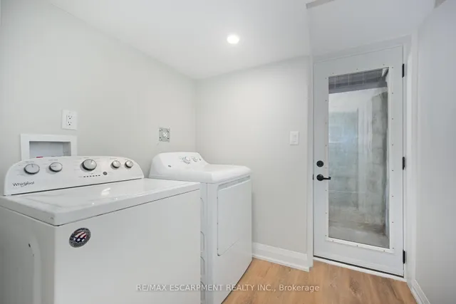 Additional property image - 282 Ottawa St