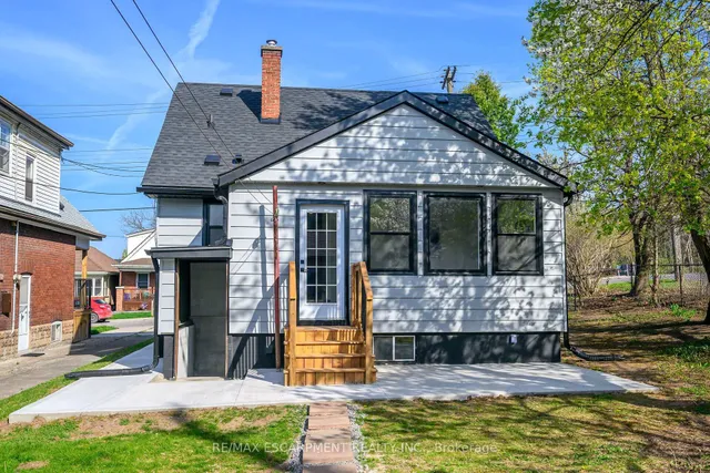 Additional property image - 282 Ottawa St