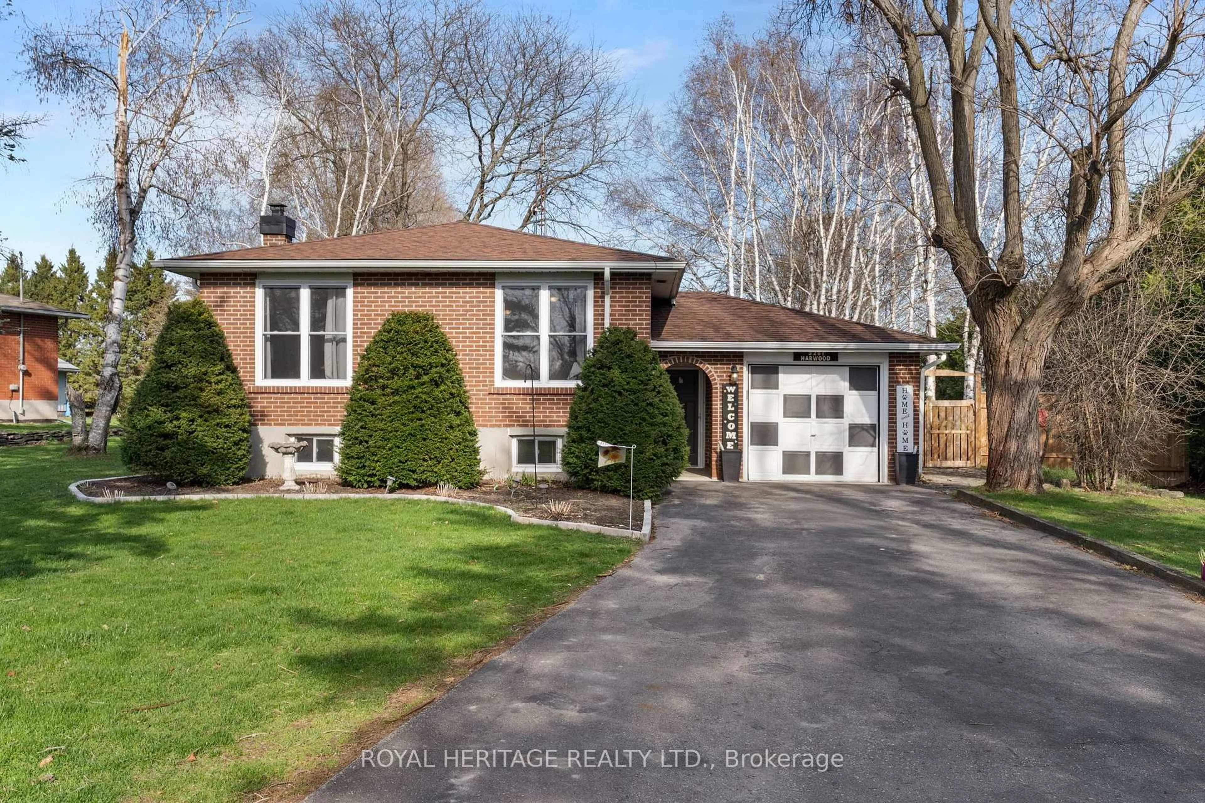 Home with brick exterior material, street for 3281 Harwood Rd, Hamilton Township Ontario K0K 1C0