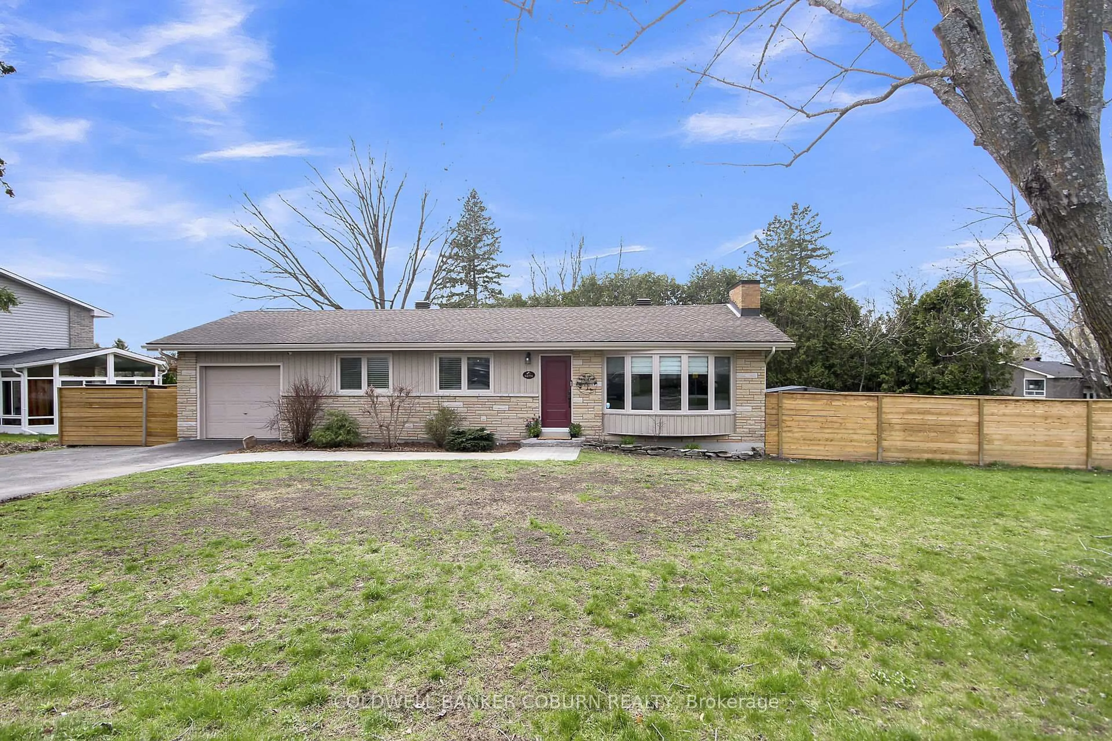 Unknown for 5274 Driscoll Dr, Ottawa Ontario K4M 1E9