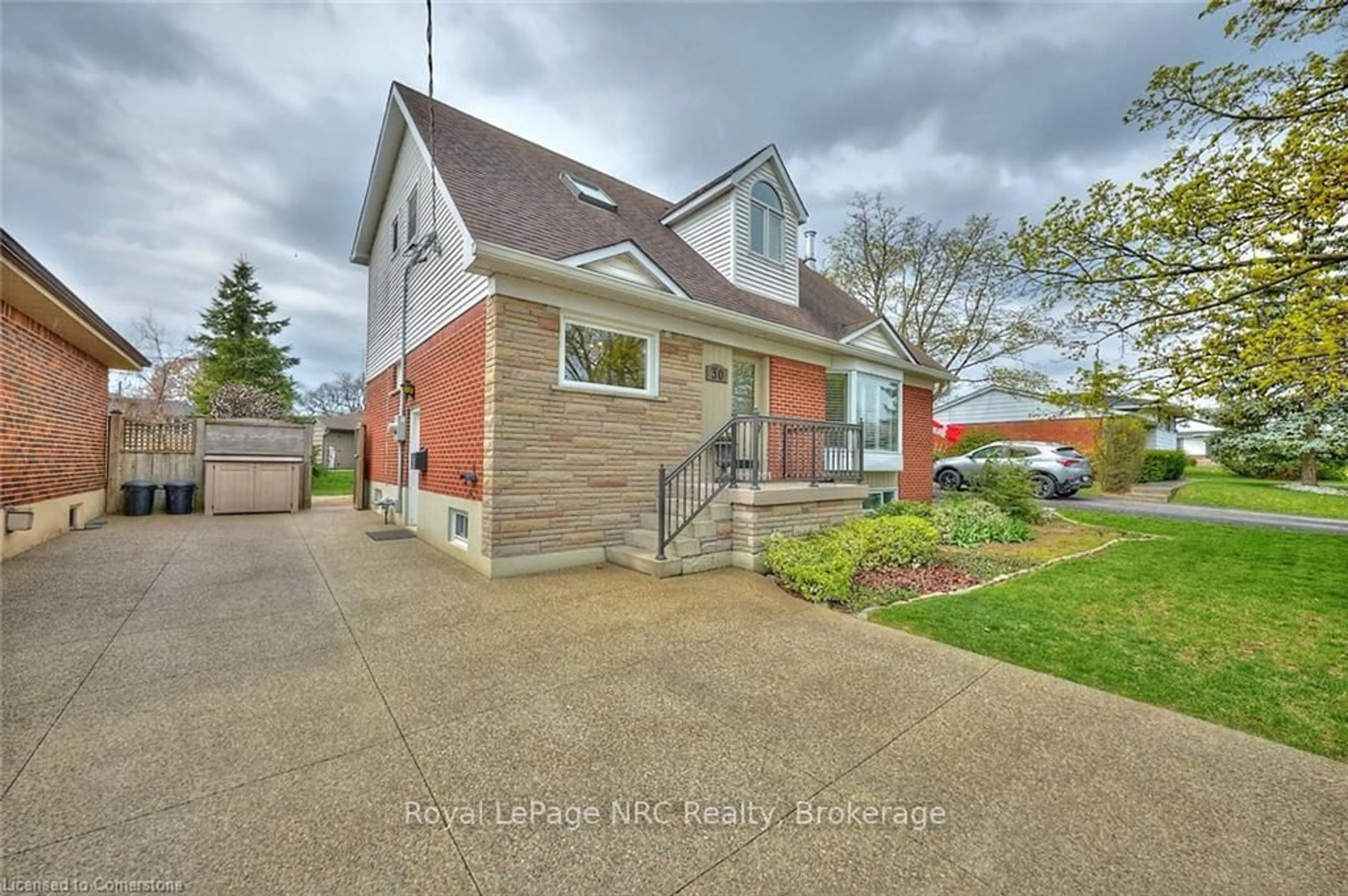Home with brick exterior material, street for 30 Carmen Ave, Hamilton Ontario L8V 2H6